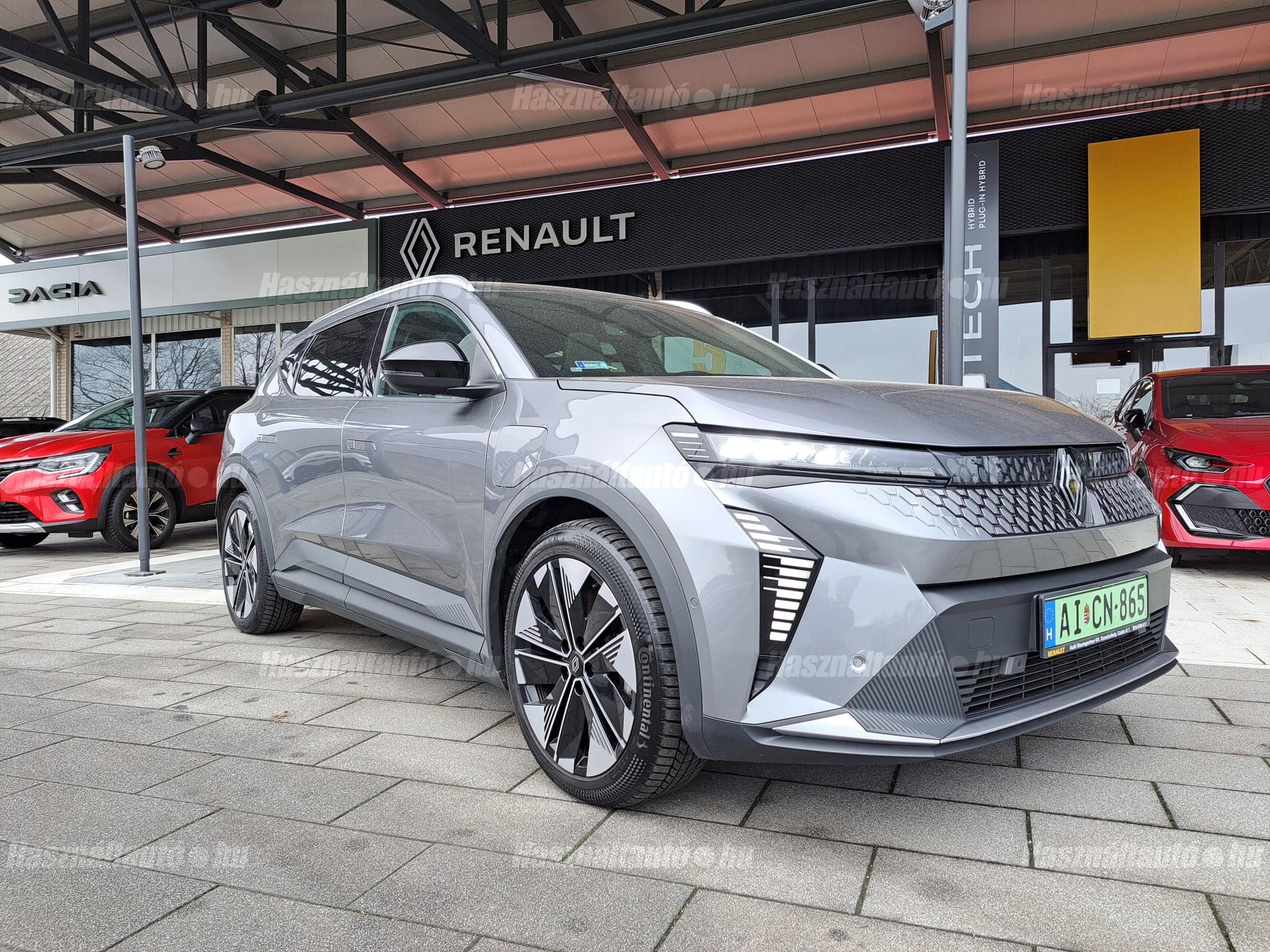 RENAULT SCENIC 2024/6 - 1
