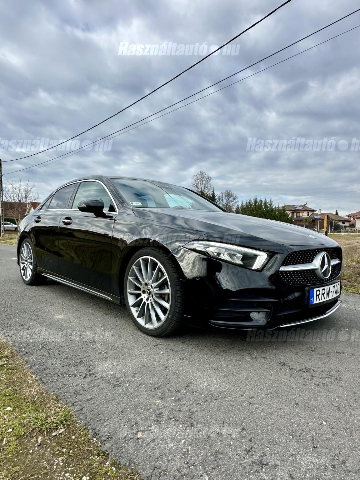 MERCEDES-BENZ A 180 2019/9 - 1