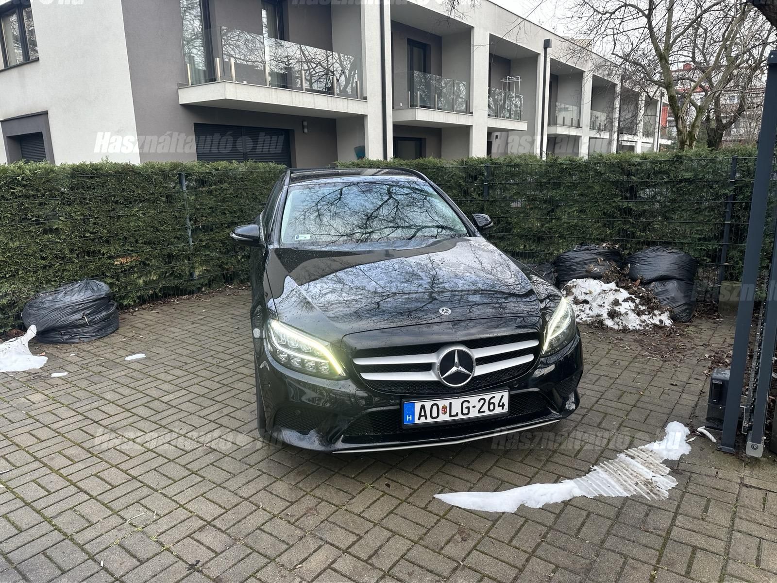 MERCEDES-BENZ C 200 2019 - 1