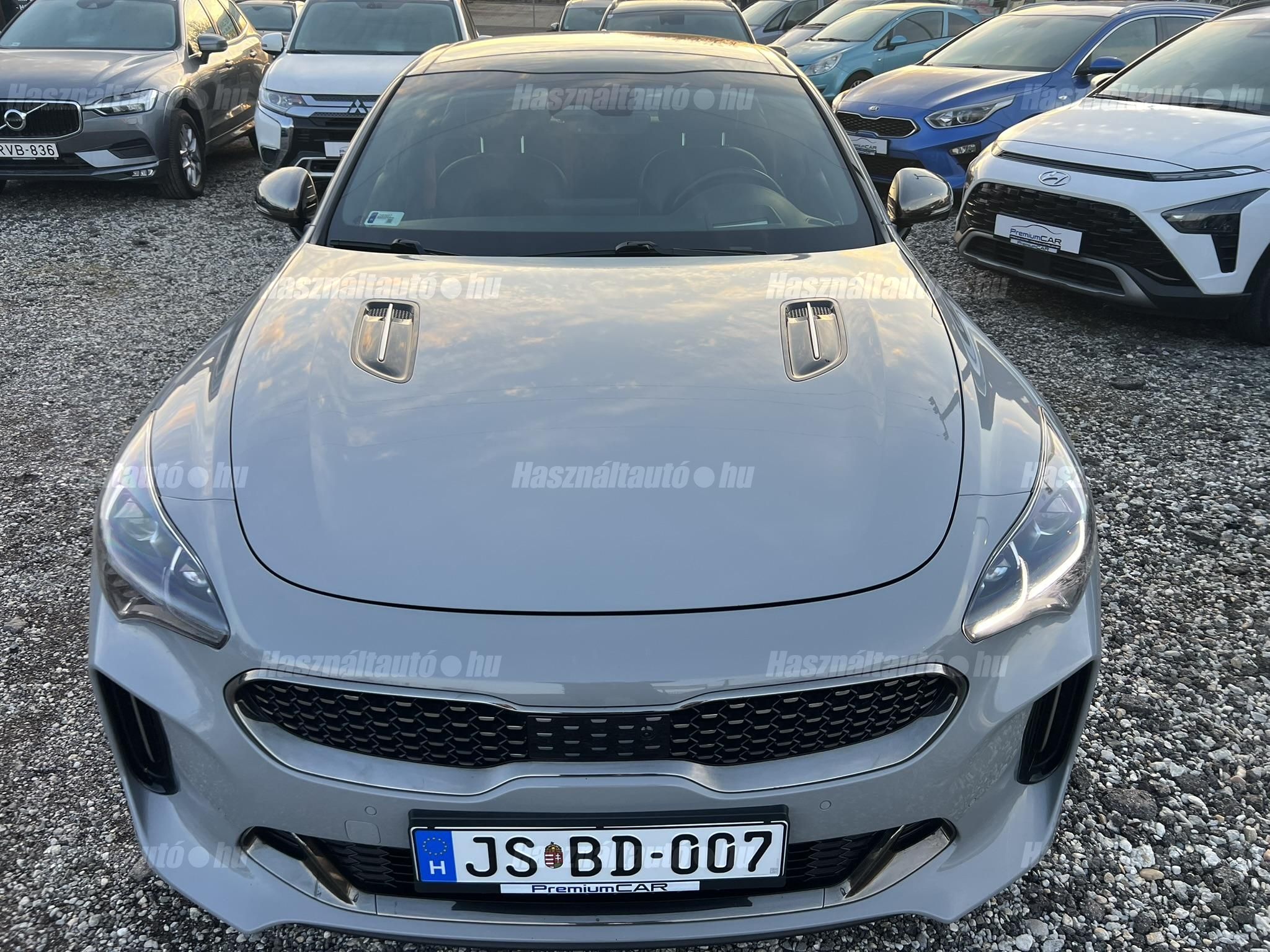 KIA STINGER 2022/11 - 1