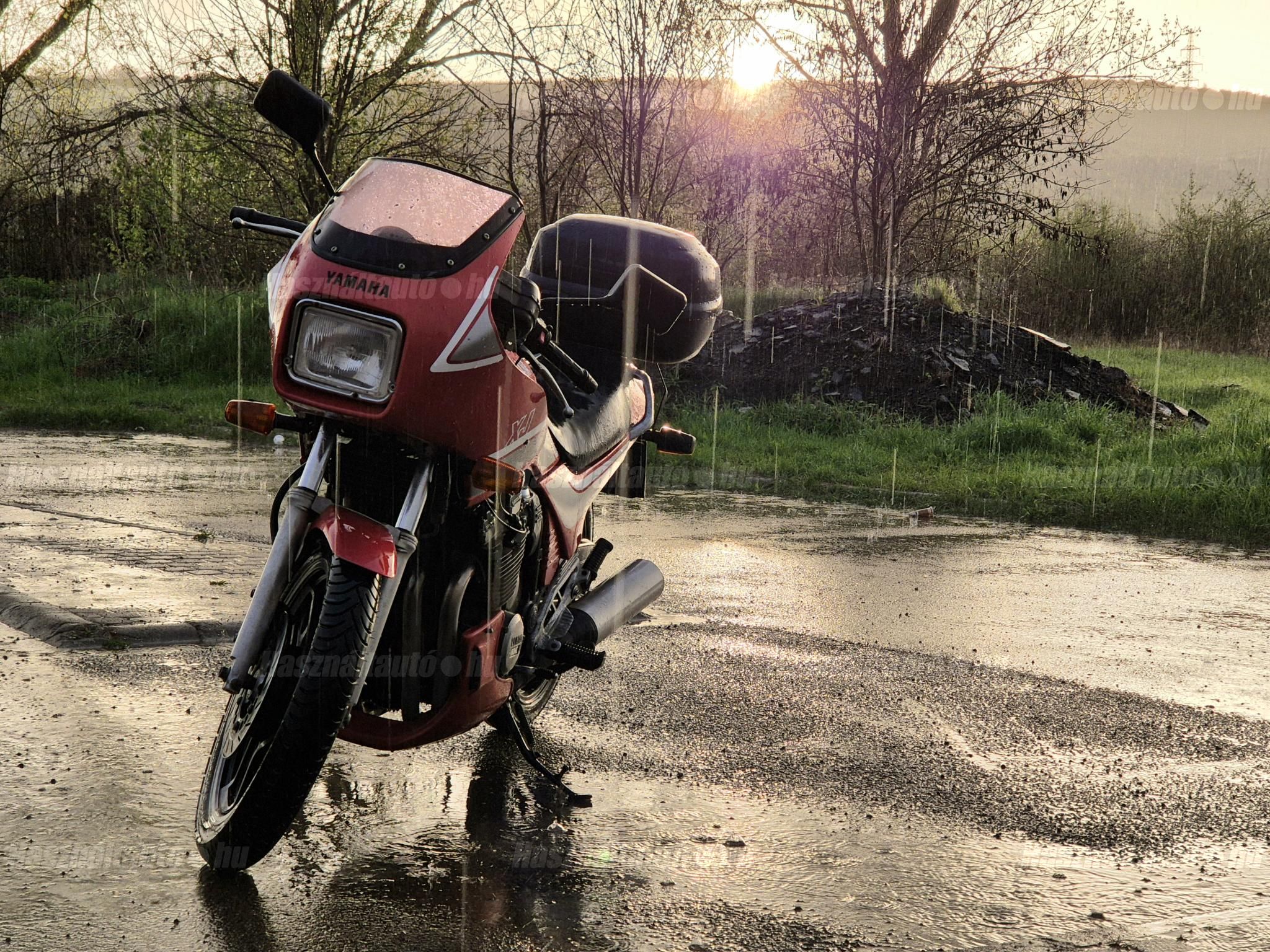 YAMAHA XJ 600 1986/3 - 1