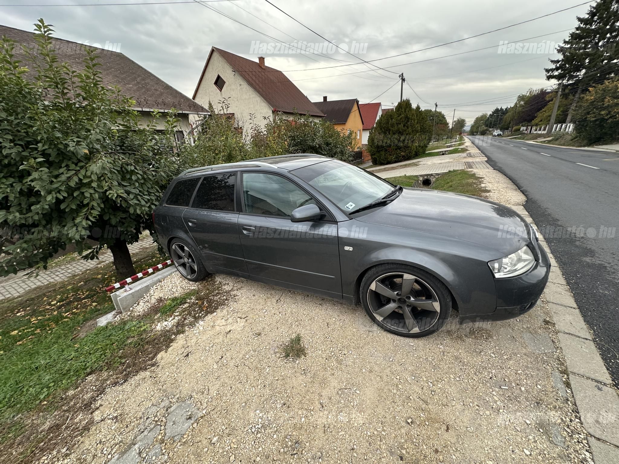 AUDI A4 2004 - 1