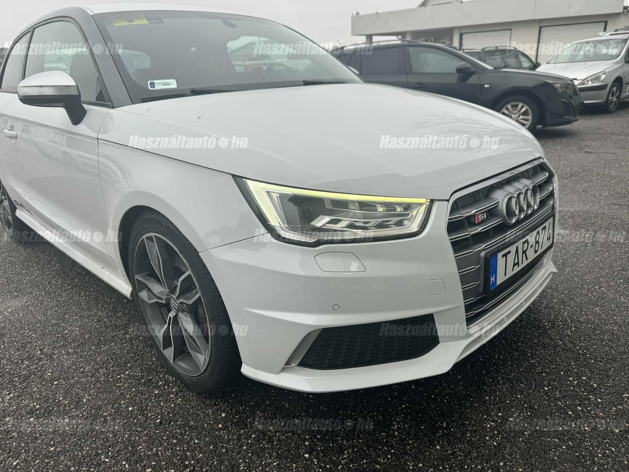 AUDI S1 2014 - 1