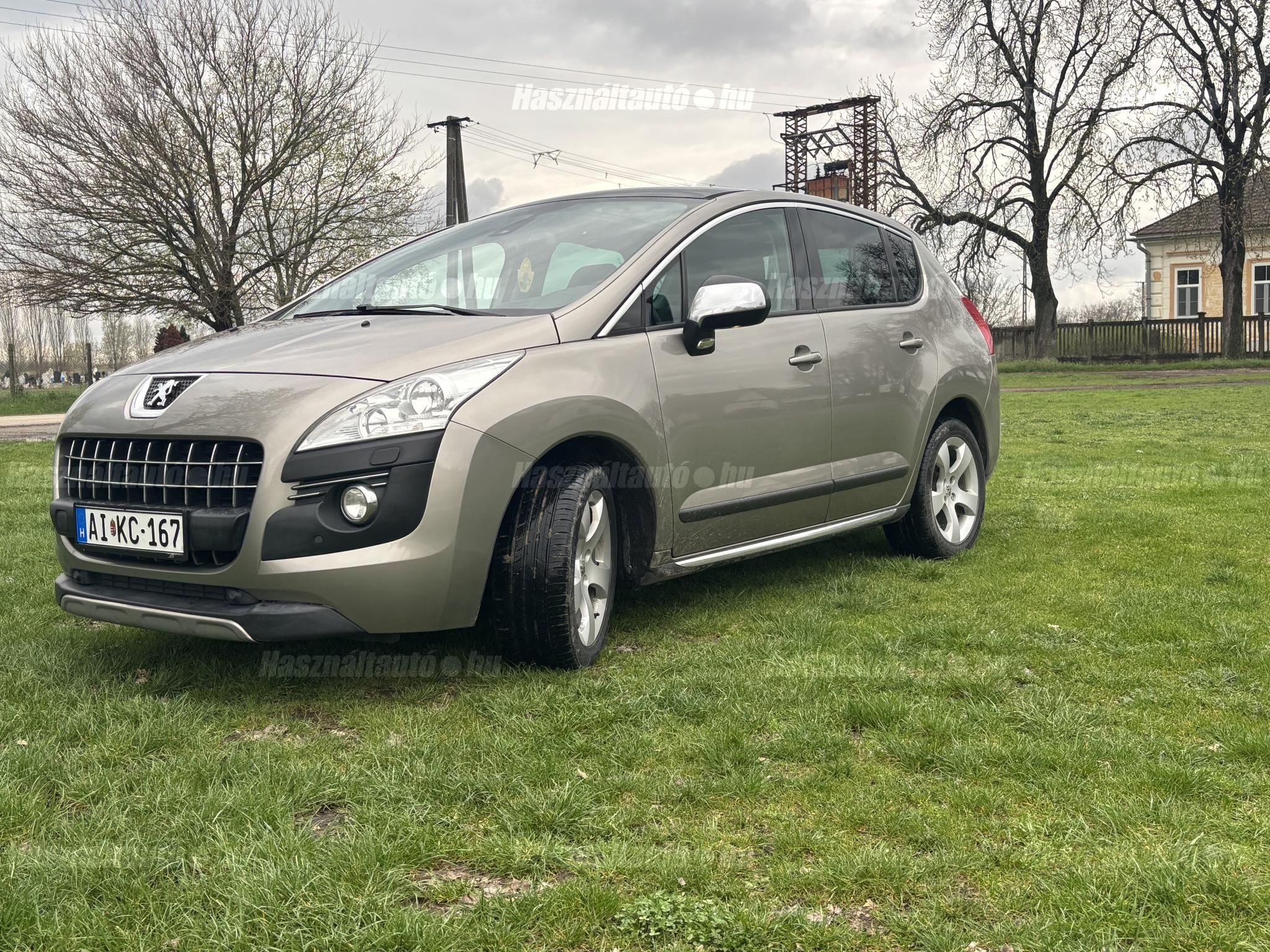 PEUGEOT 3008 2011/8 - 1