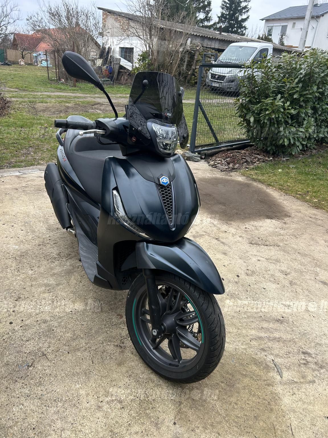PIAGGIO BEVERLY 400 2021/8 - 1