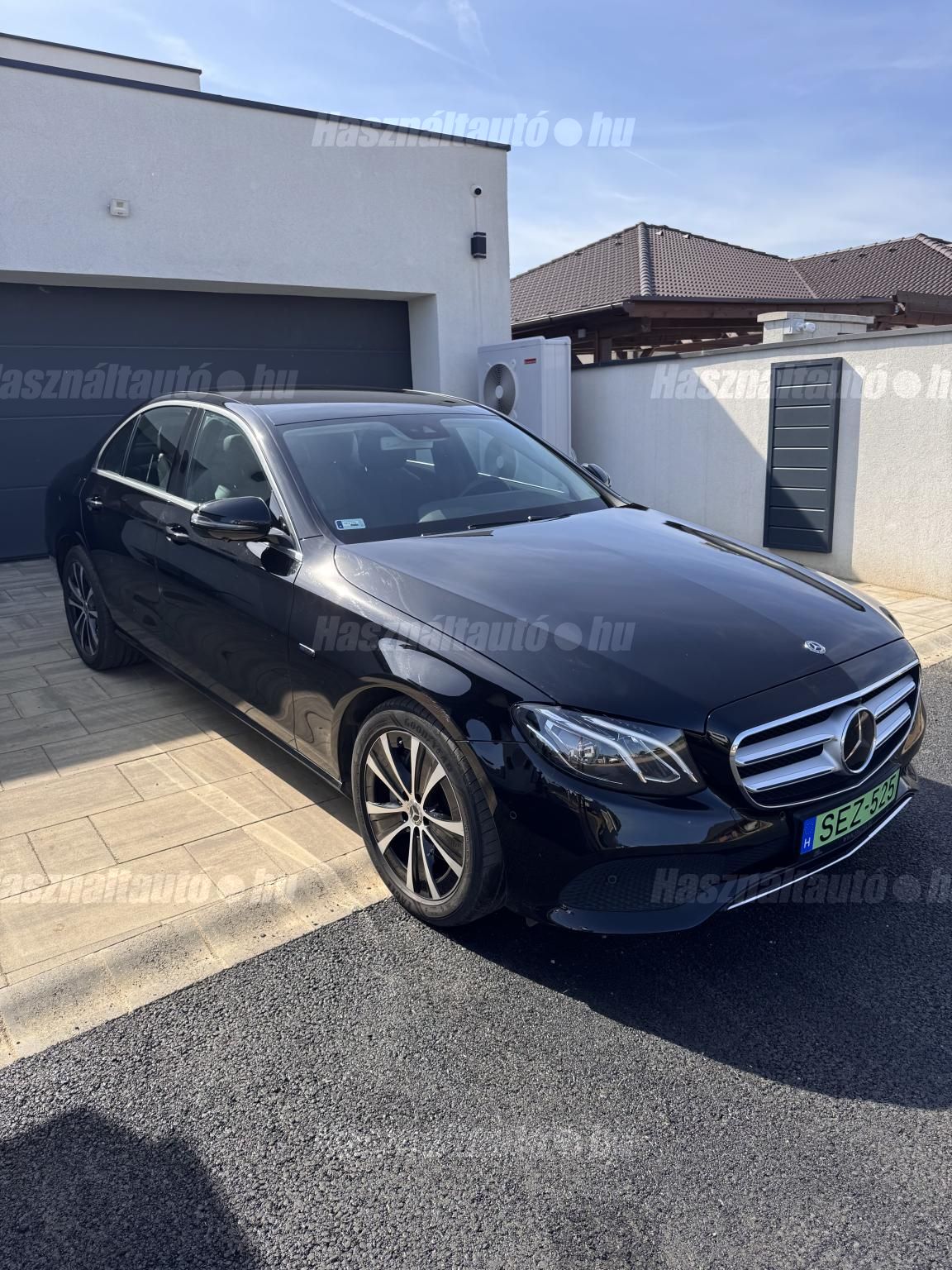 MERCEDES-BENZ E 300 2020/7 - 1