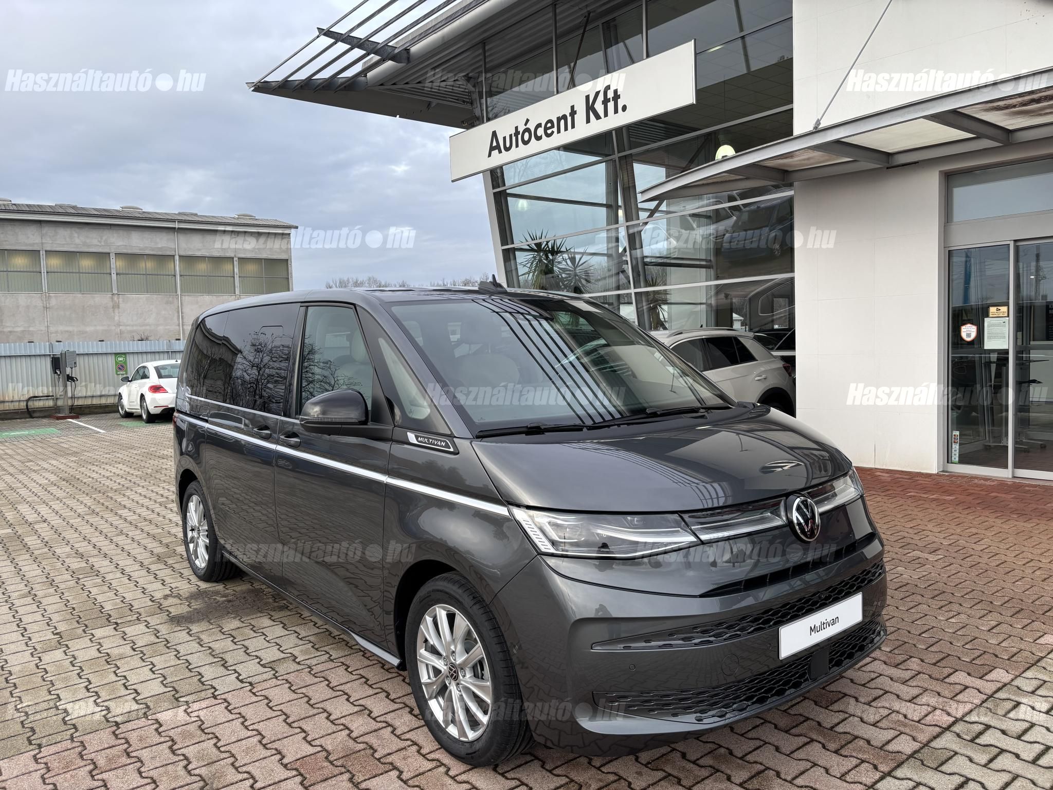 VOLKSWAGEN MULTIVAN 2026 - 1