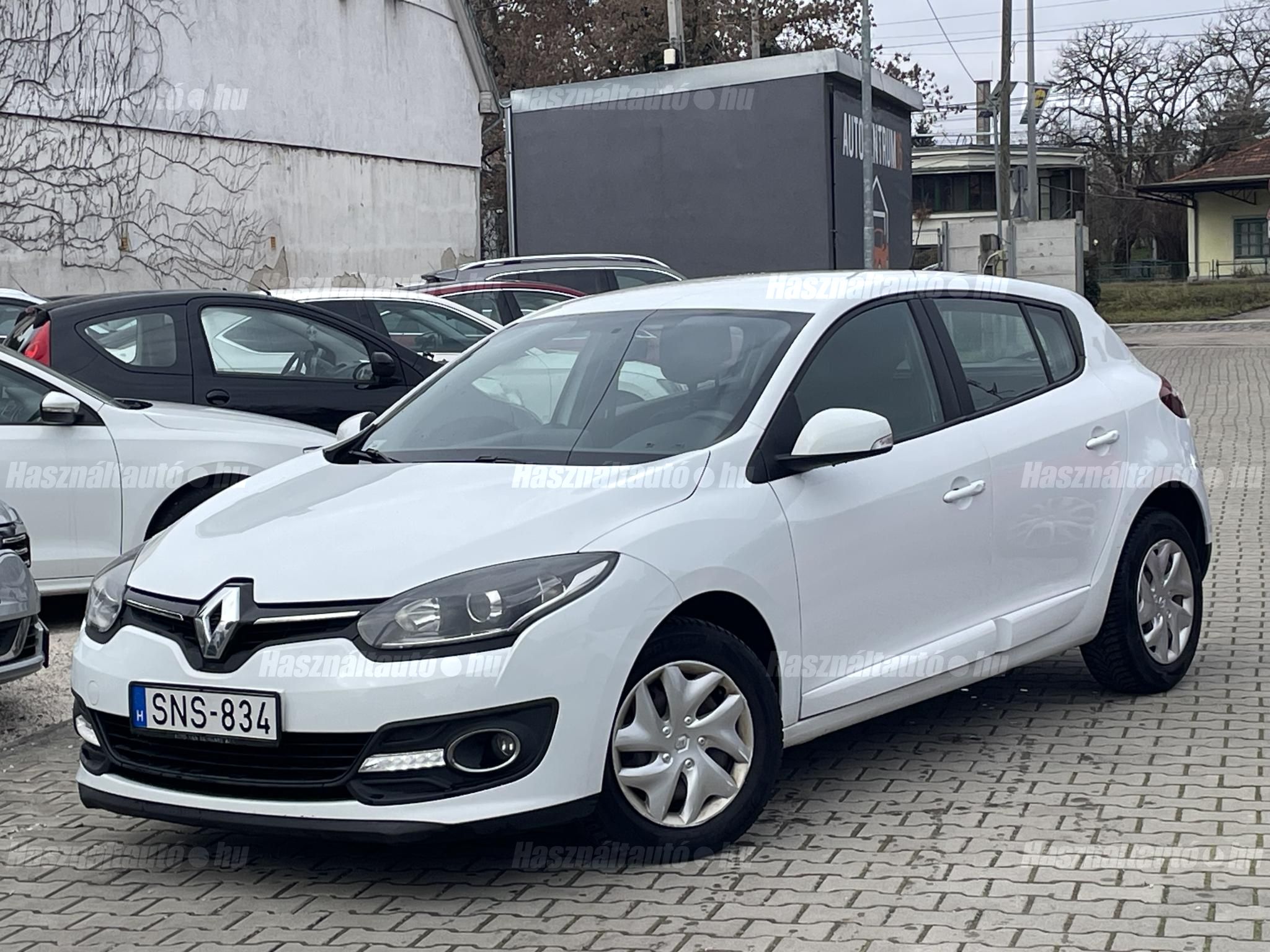 RENAULT MEGANE 2015/12 - 1