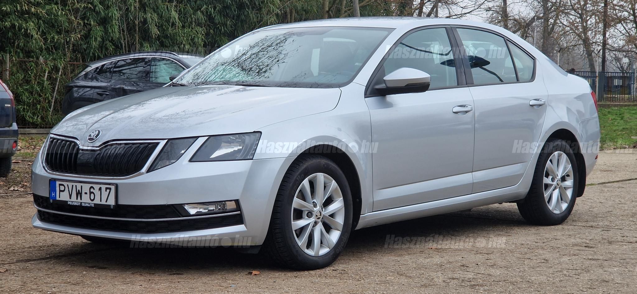 SKODA OCTAVIA 2018 - 1