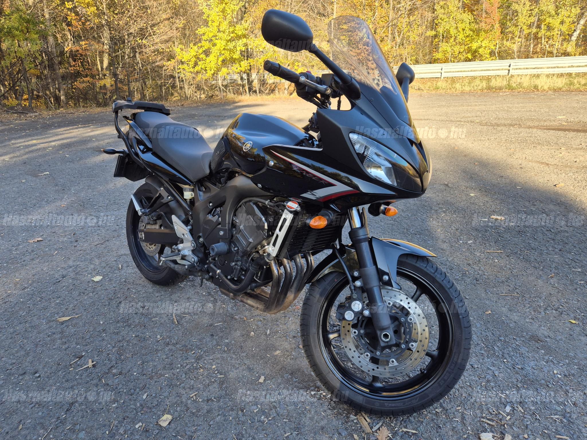 YAMAHA FZ6-S (FAZER) 2009/1 - 1