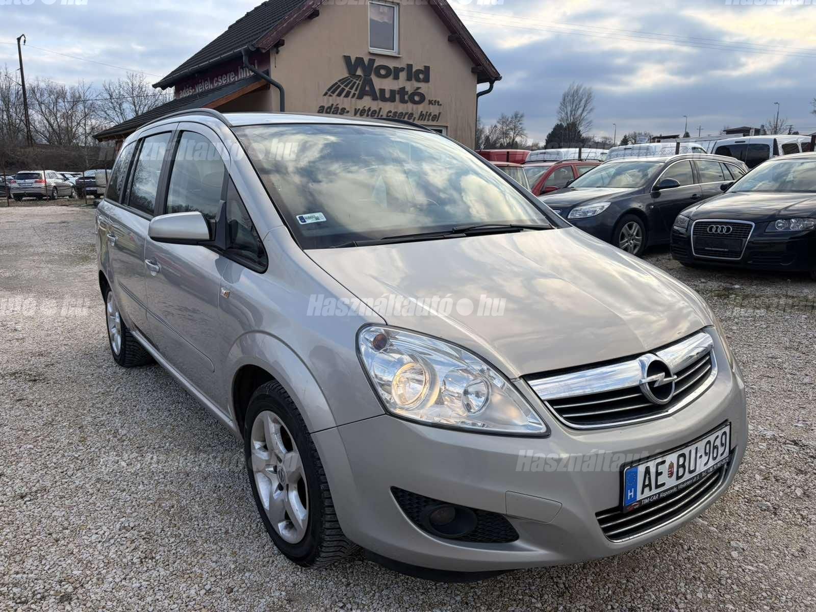 OPEL ZAFIRA B 2008/4 - 1