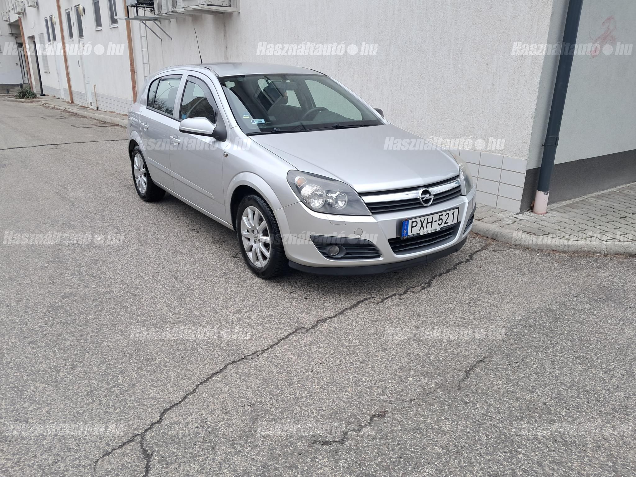 OPEL ASTRA H 2006/6 - 1