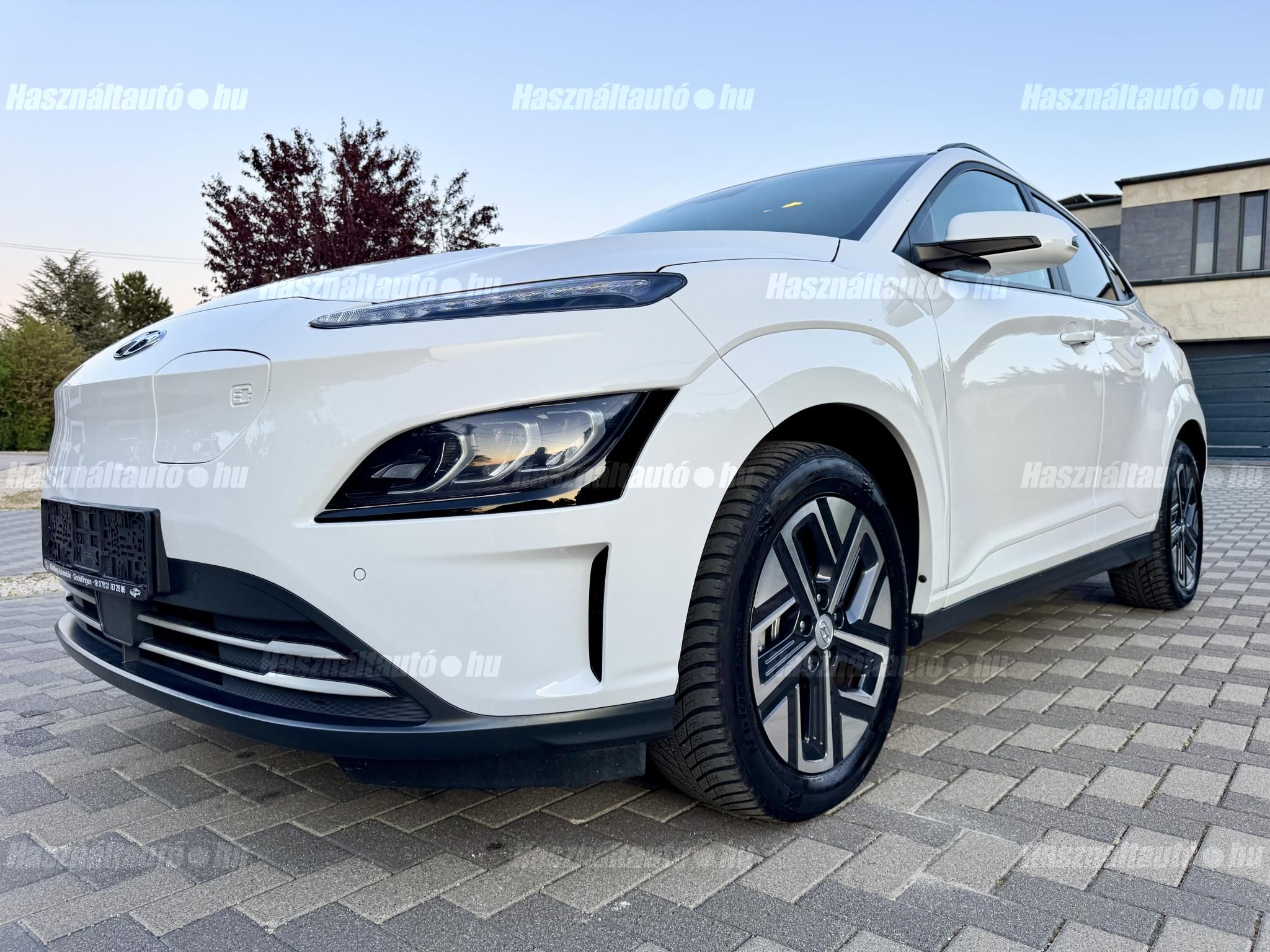 HYUNDAI KONA 2021/11 - 1