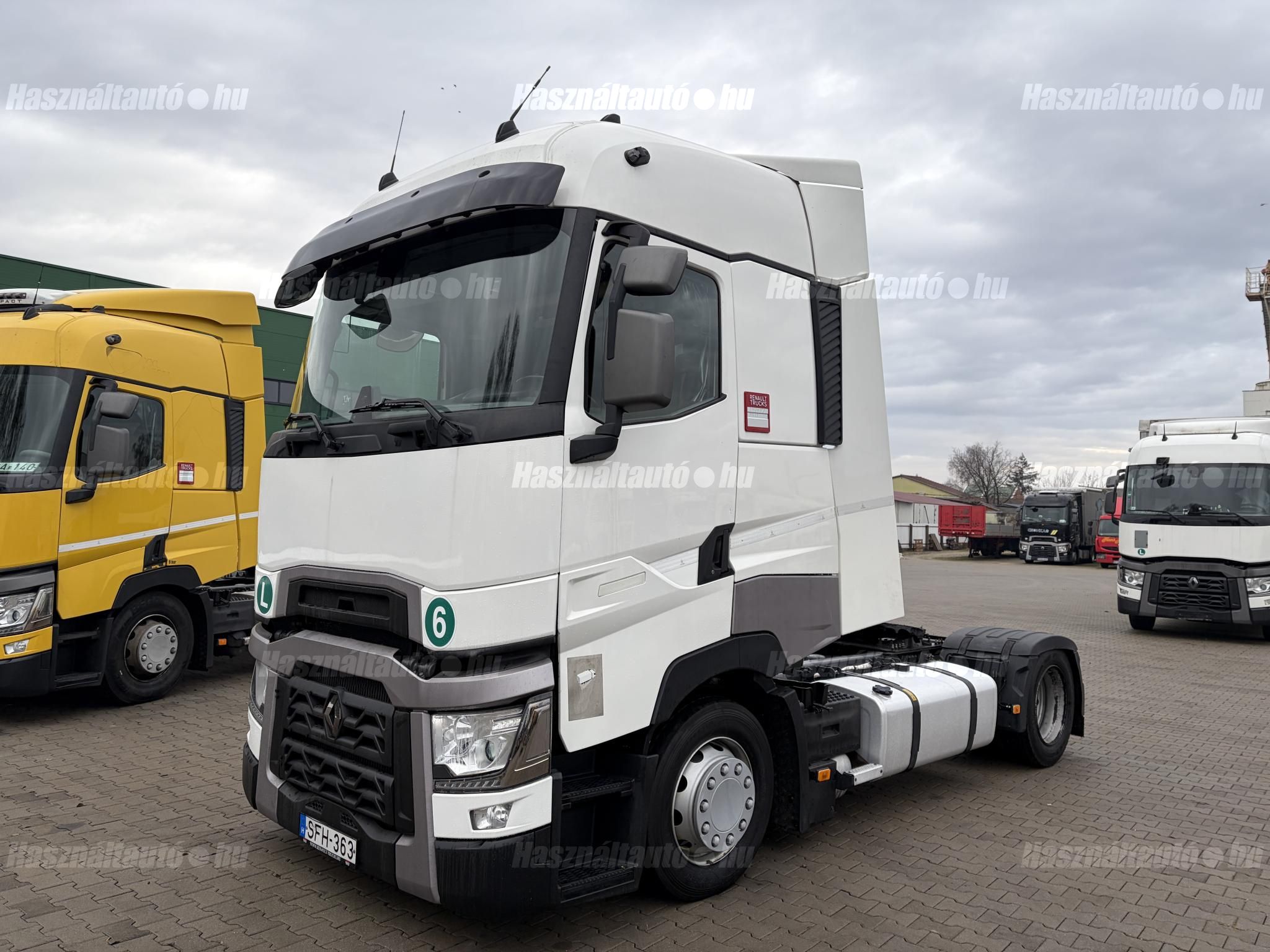RENAULT 2020/10 - 1
