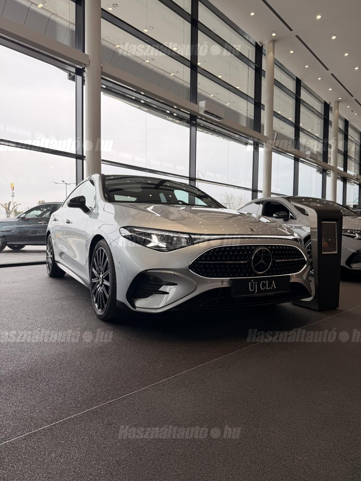 MERCEDES-BENZ CLA 200 2026/1 - 1
