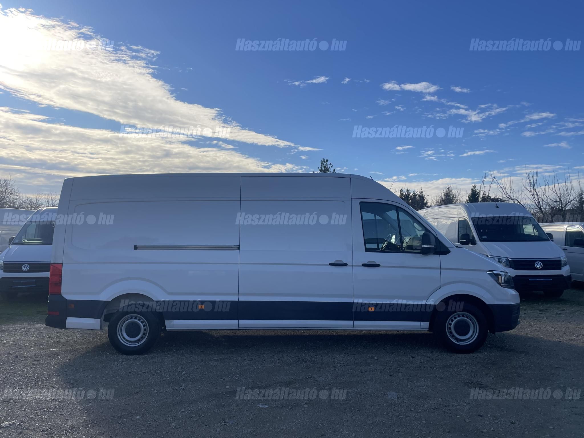 VOLKSWAGEN CRAFTER 2018/7 - 1