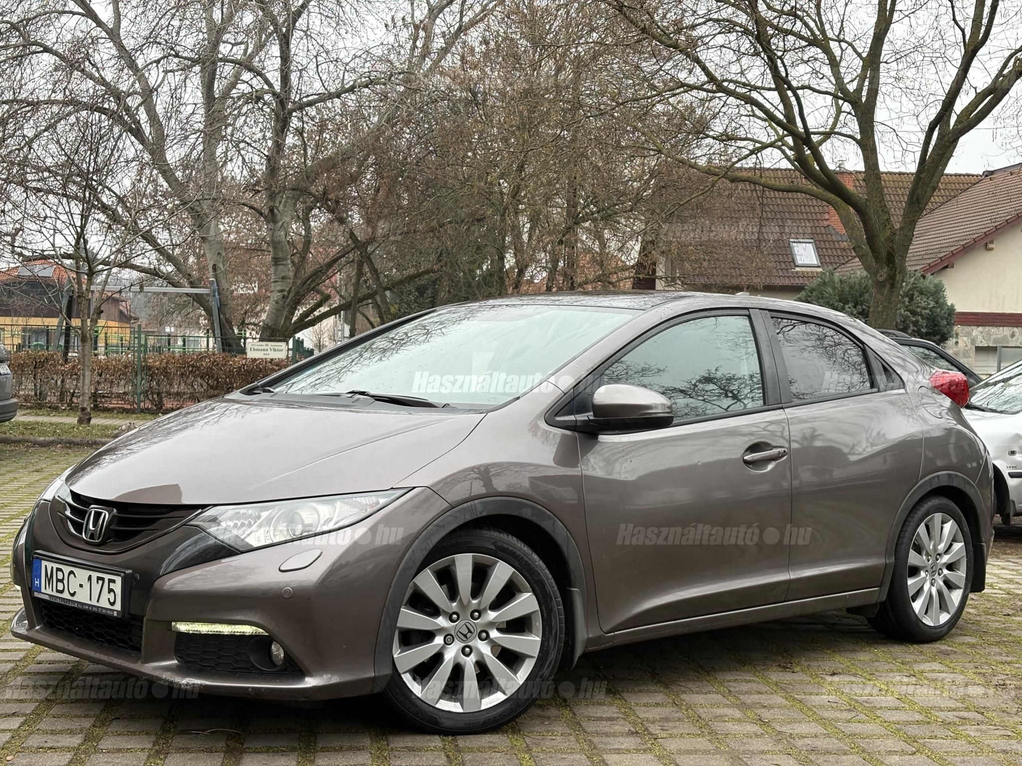 HONDA CIVIC 2012/5 - 1