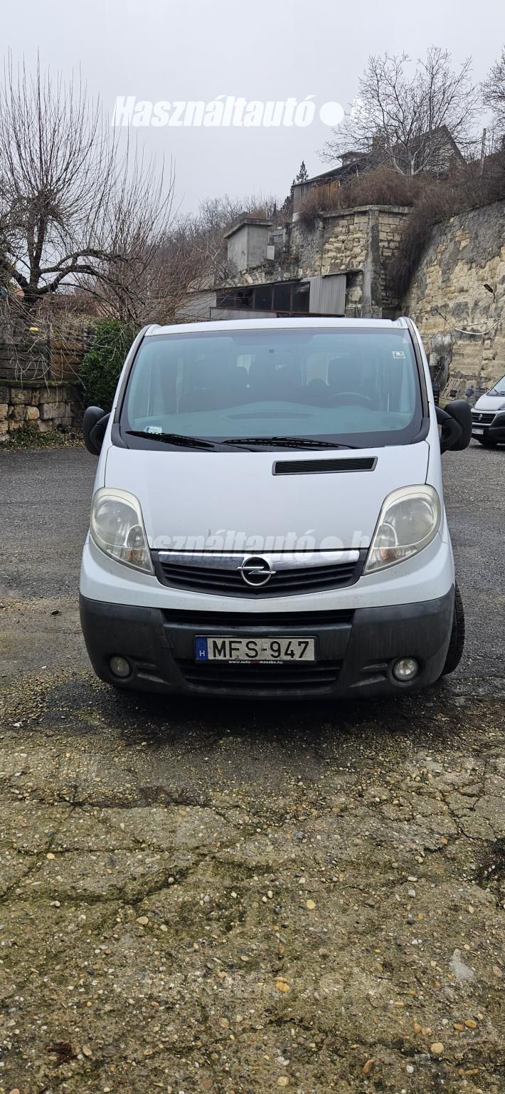 OPEL VIVARO 2012/9 - 1