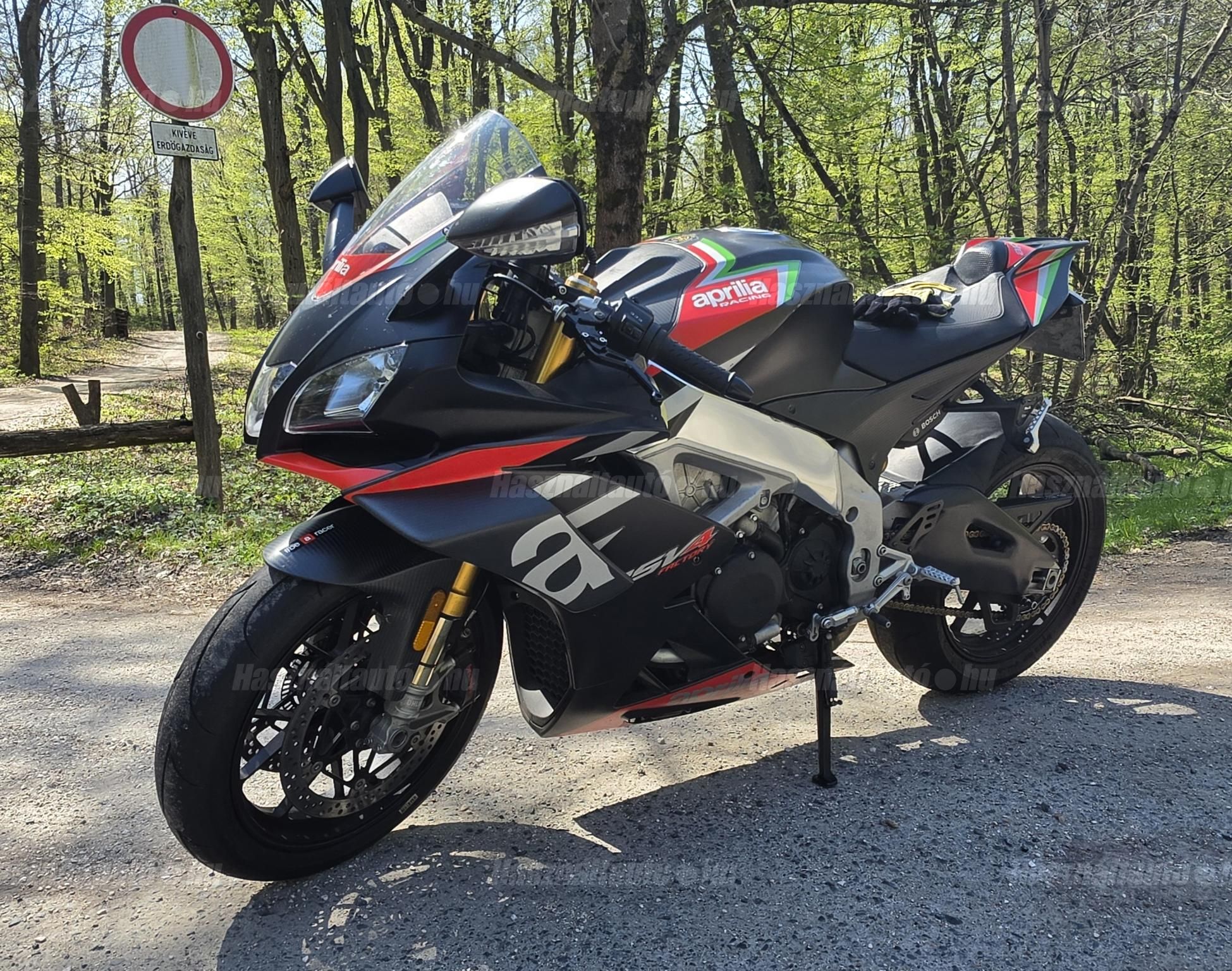 APRILIA RSV4 FACTORY 2021/5 - 1