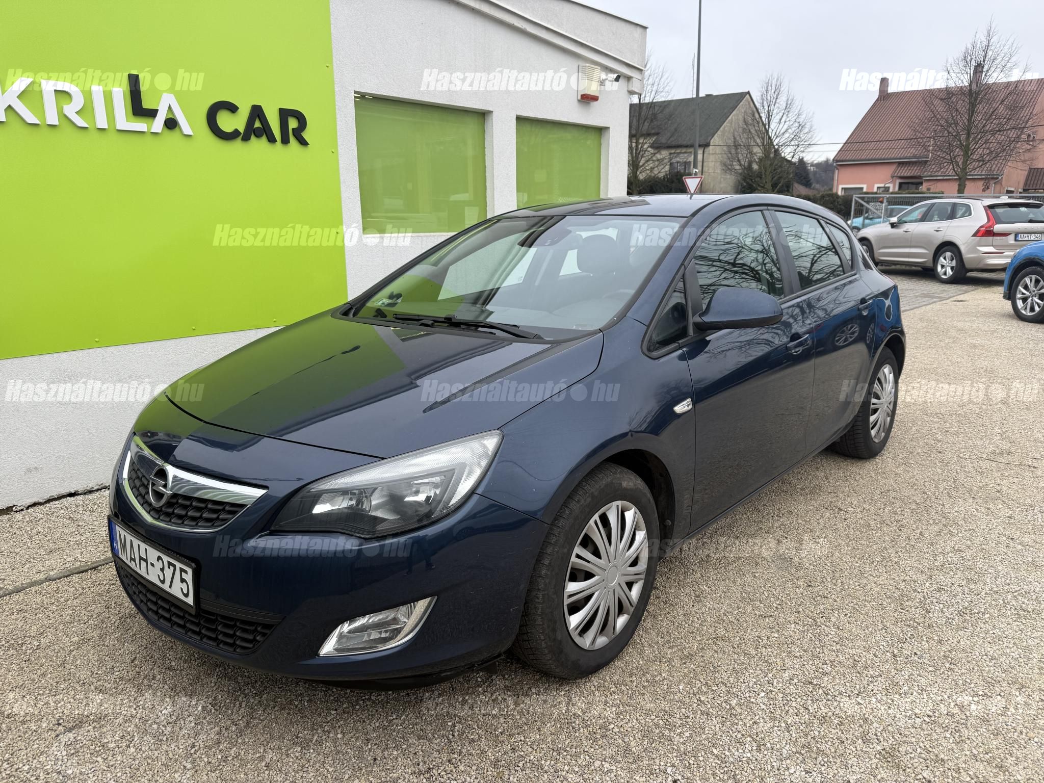OPEL ASTRA J 2012/3 - 1