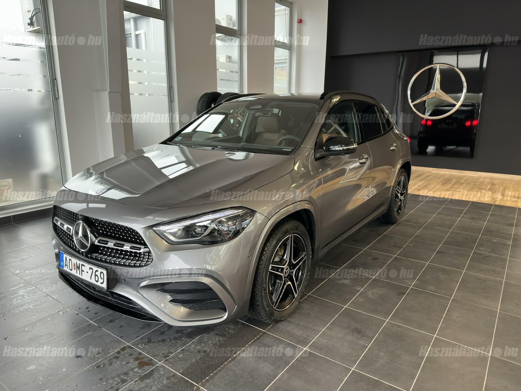 MERCEDES-BENZ GLA 200 2025 - 1