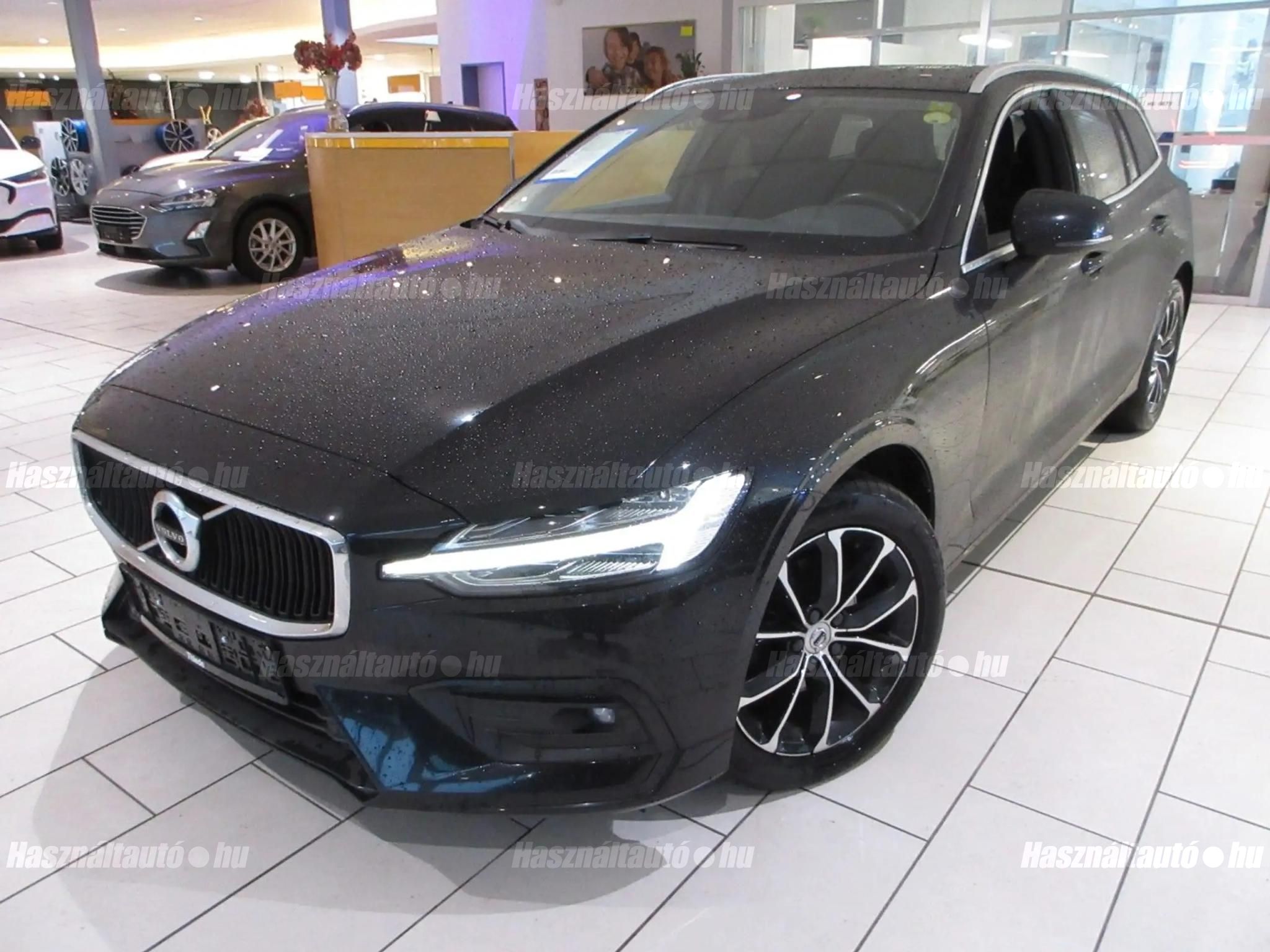 VOLVO V60 2020/10 - 1