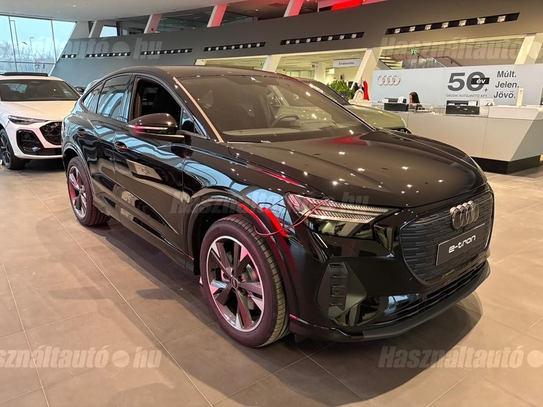 AUDI Q4 2026 - 1