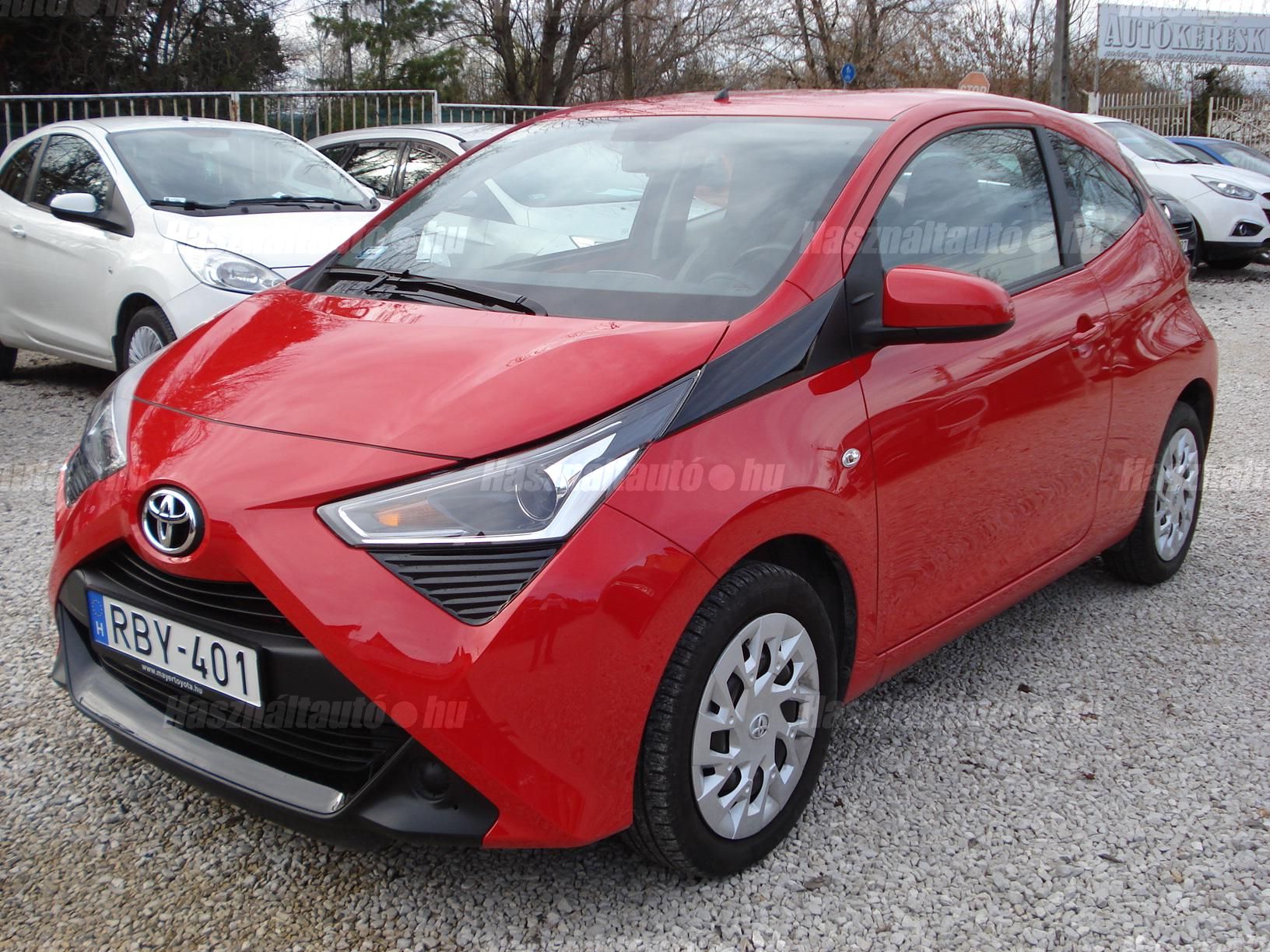 TOYOTA AYGO 2018/11 - 1