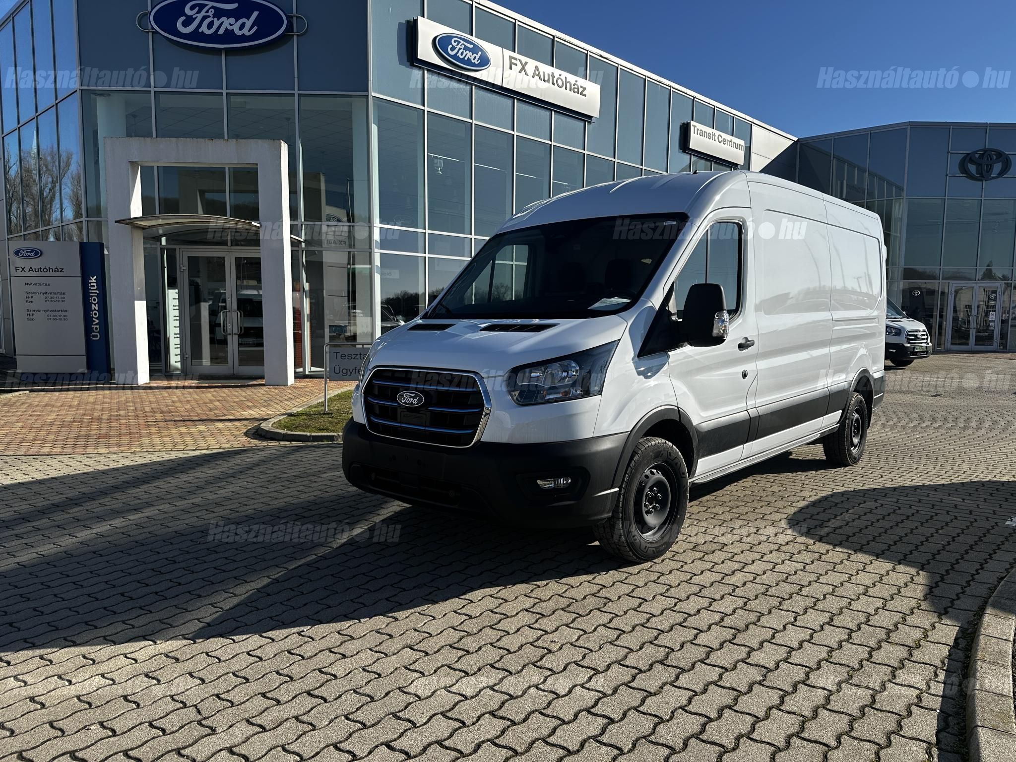 FORD TRANSIT 2025 - 1