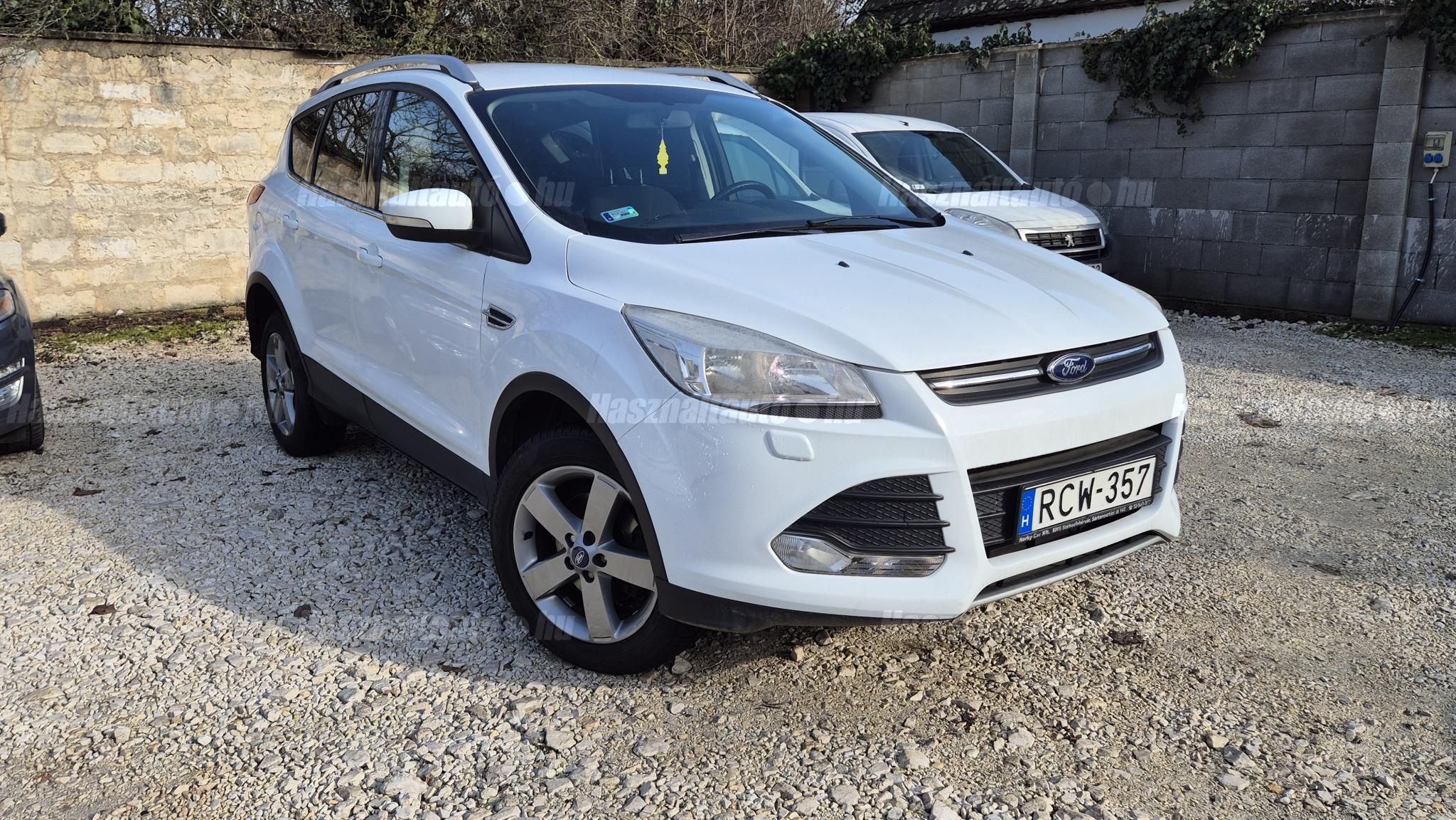 FORD KUGA 2013/10 - 1