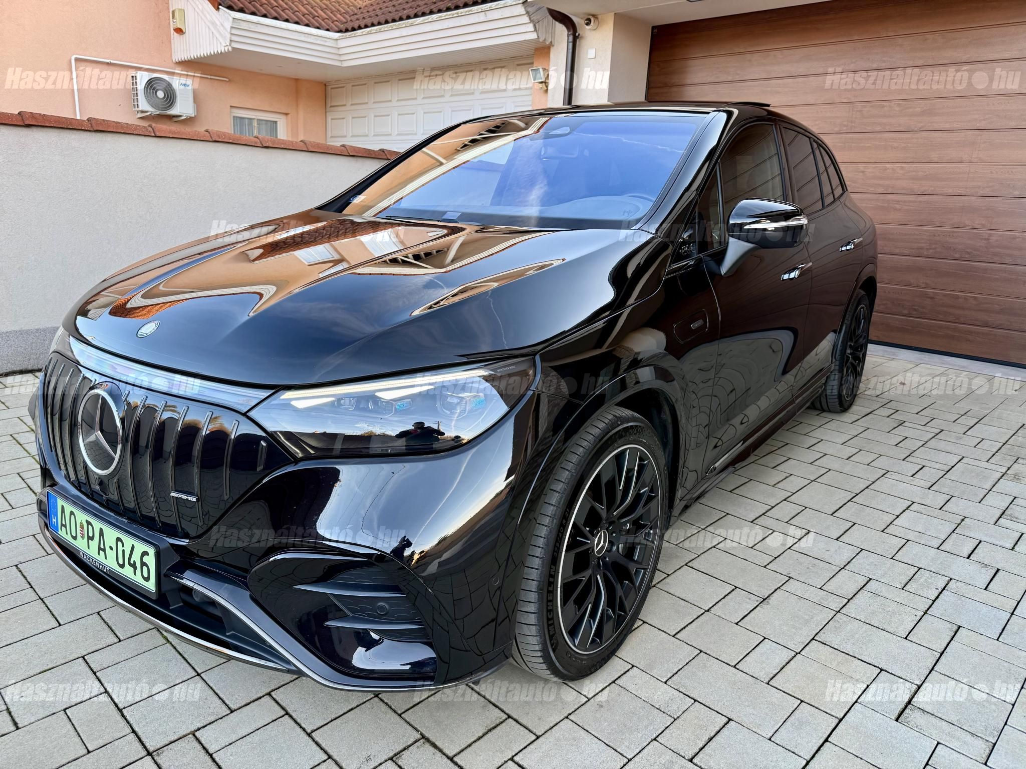MERCEDES-BENZ EQE SUV 2023/10 - 1