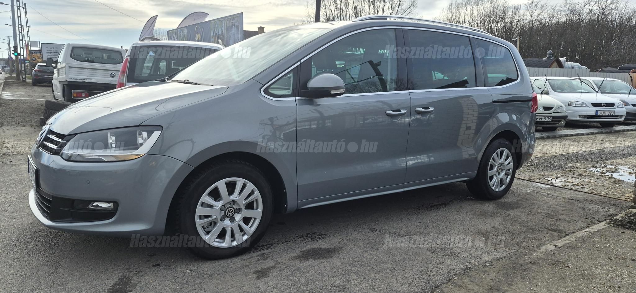 VOLKSWAGEN SHARAN 2011 - 1