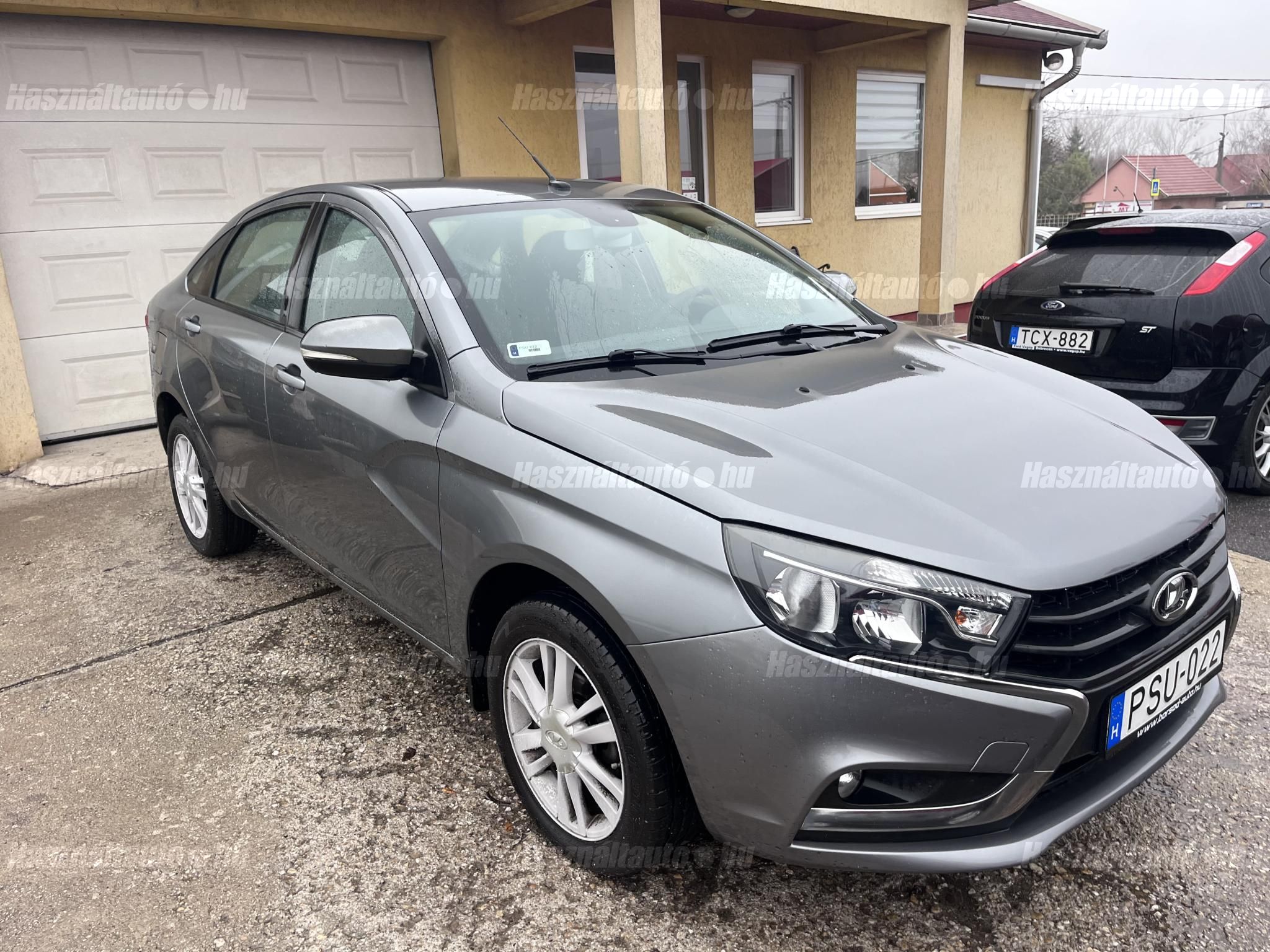 LADA VESTA 2018/3 - 1