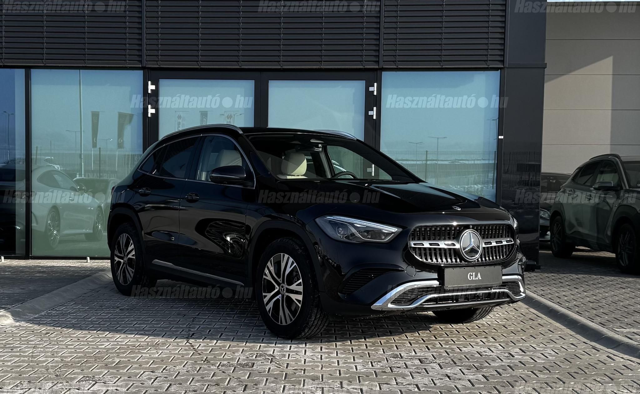 MERCEDES-BENZ GLA 200 2026/1 - 1