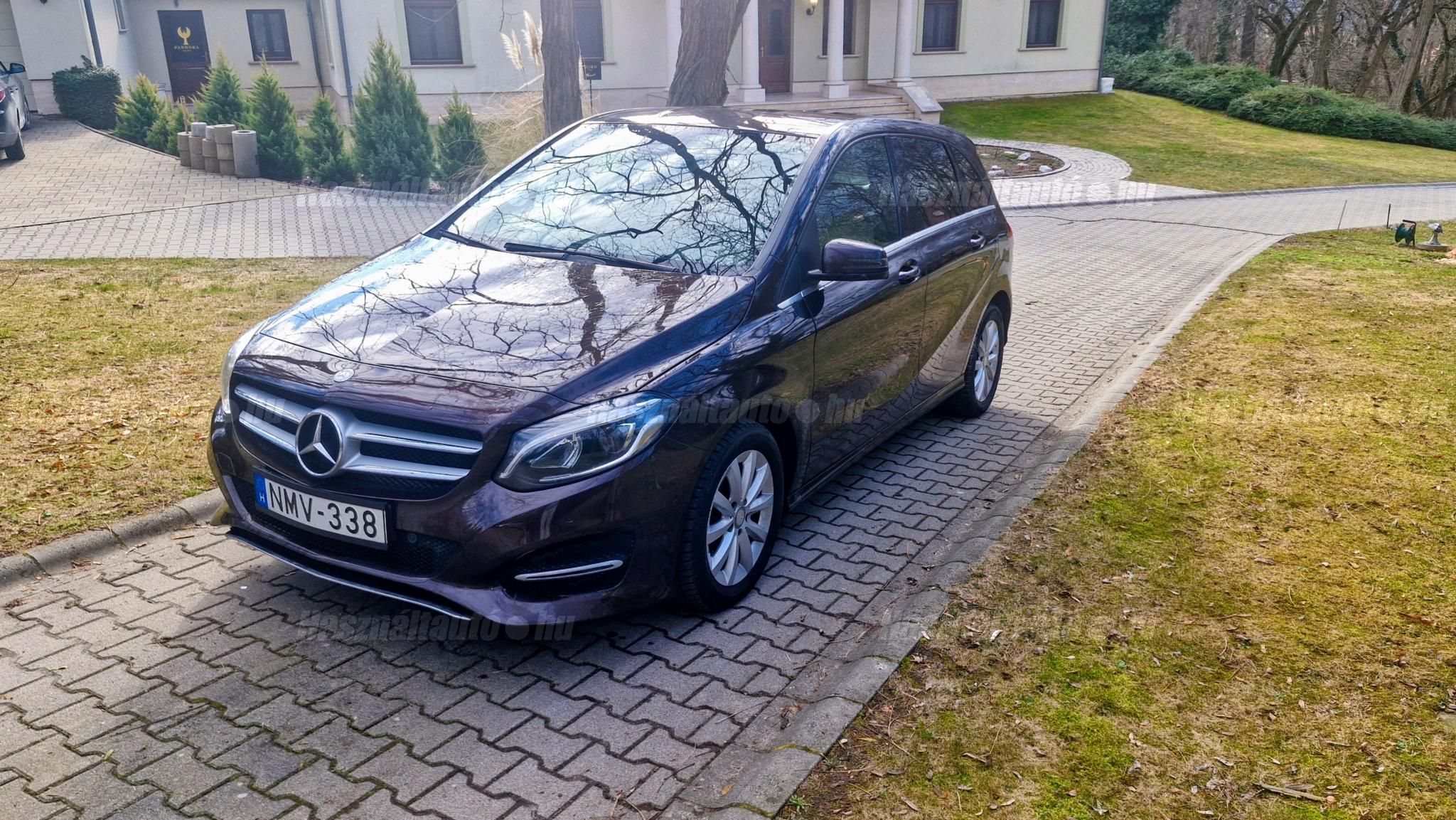 MERCEDES-BENZ B 200 2016/3 - 1