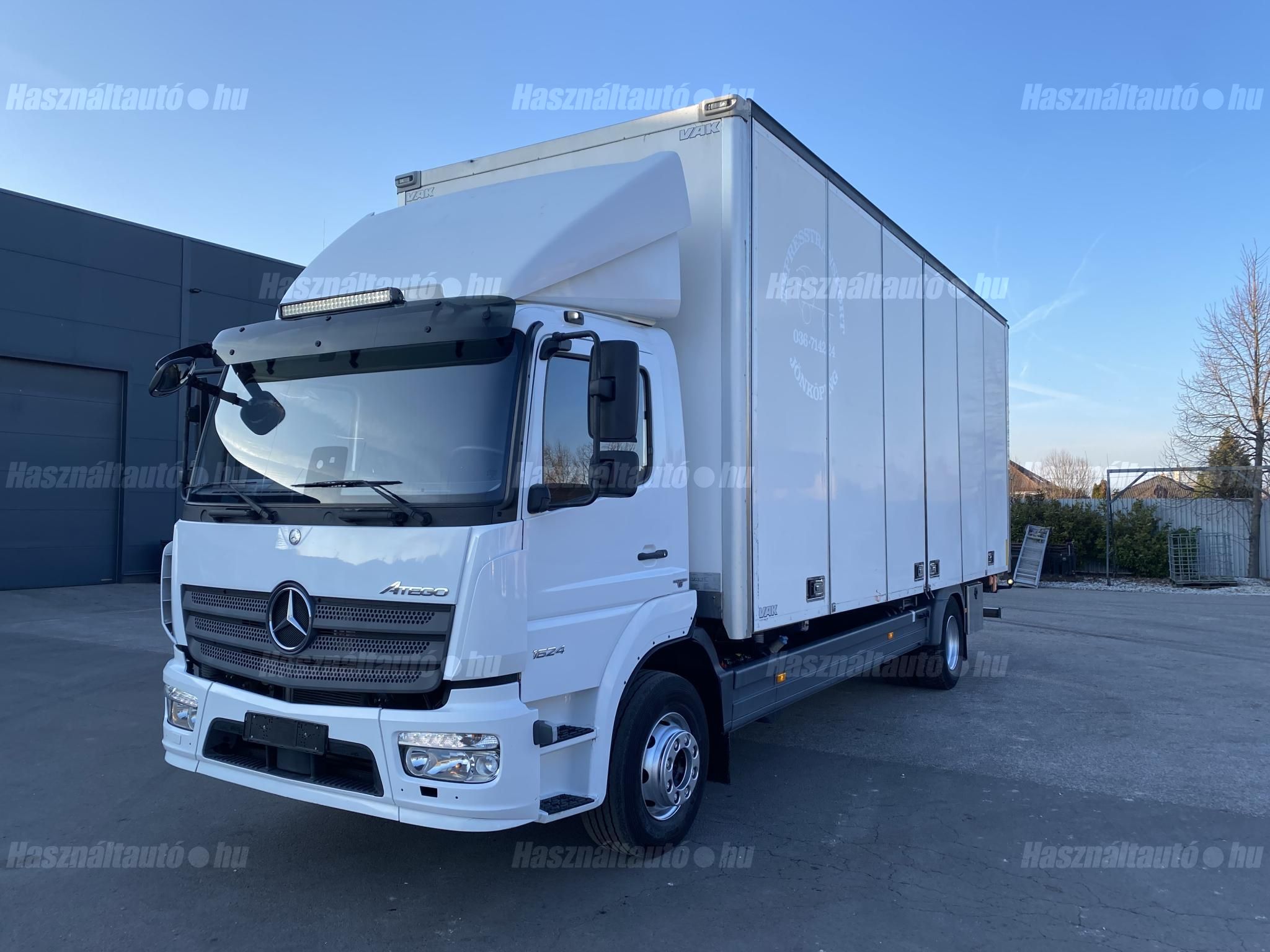 MERCEDES-BENZ 2017/1 - 1