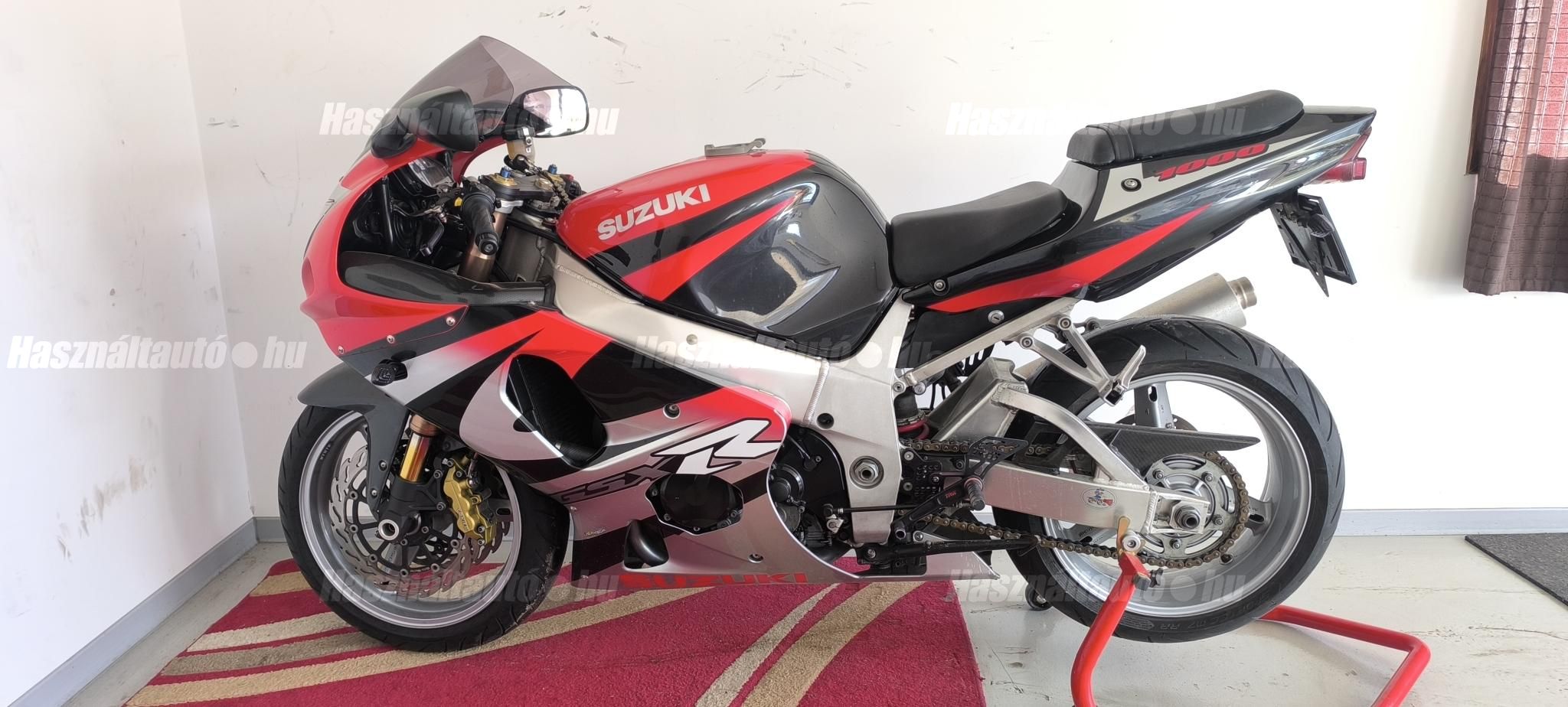 SUZUKI GSX-R 1000 2001 - 1
