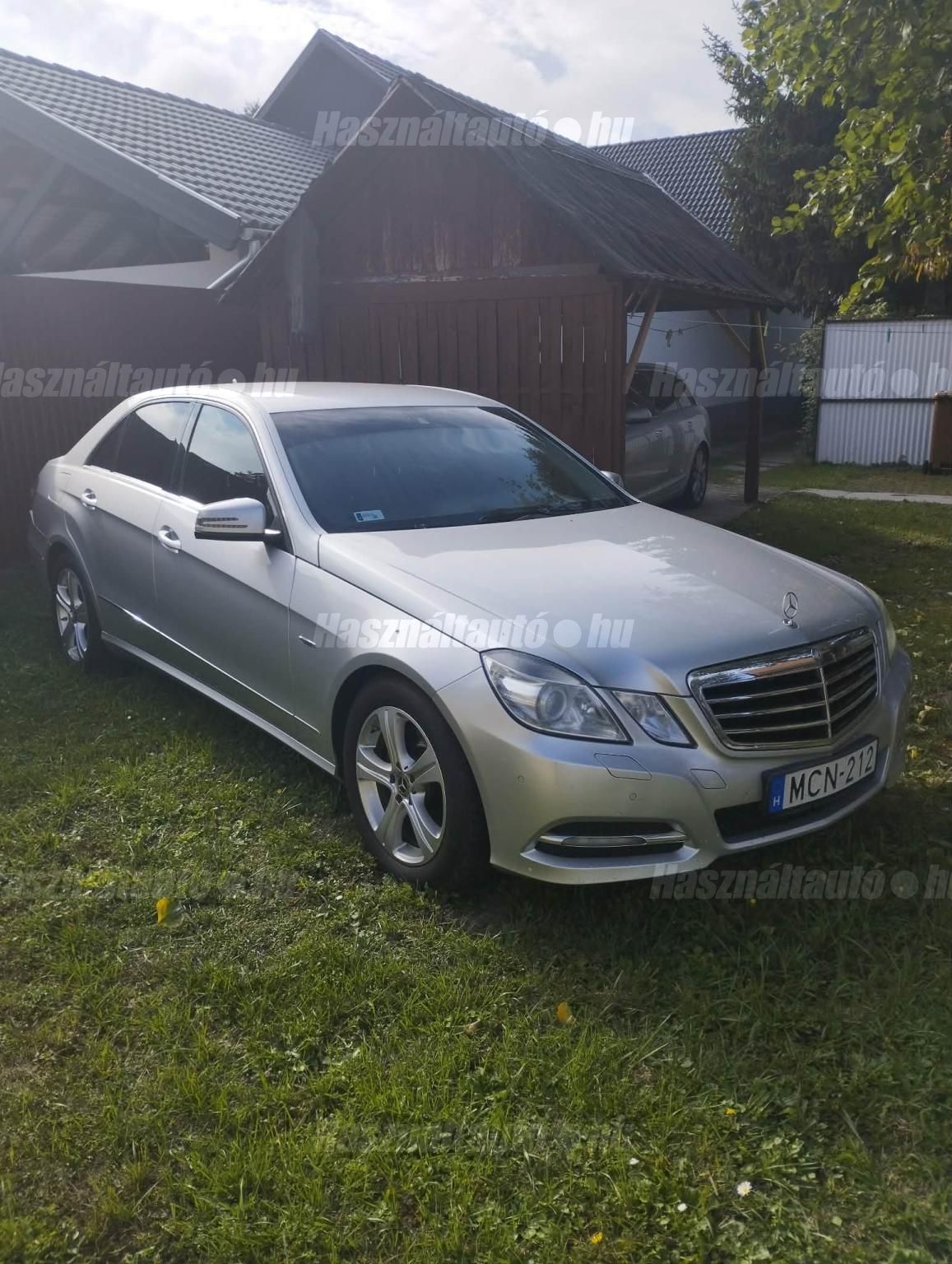 MERCEDES-BENZ E-OSZTÁLY 2010/7 - 1