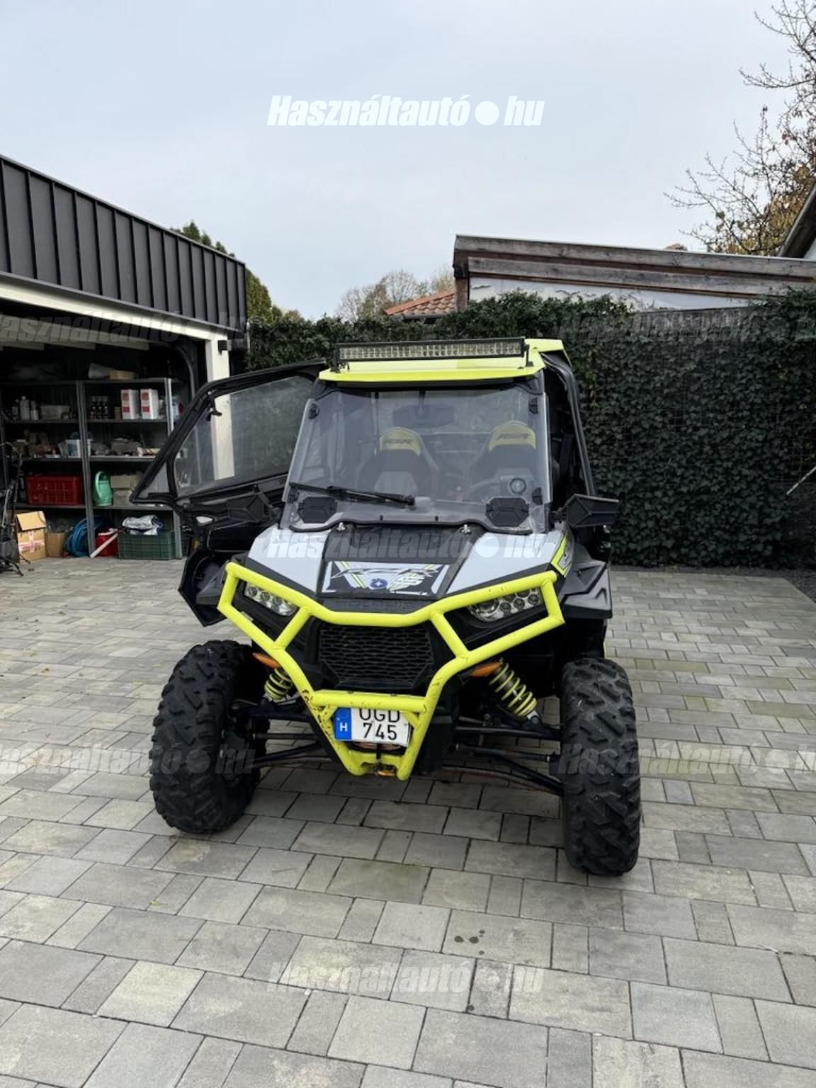 POLARIS RZR 2019/3 - 1