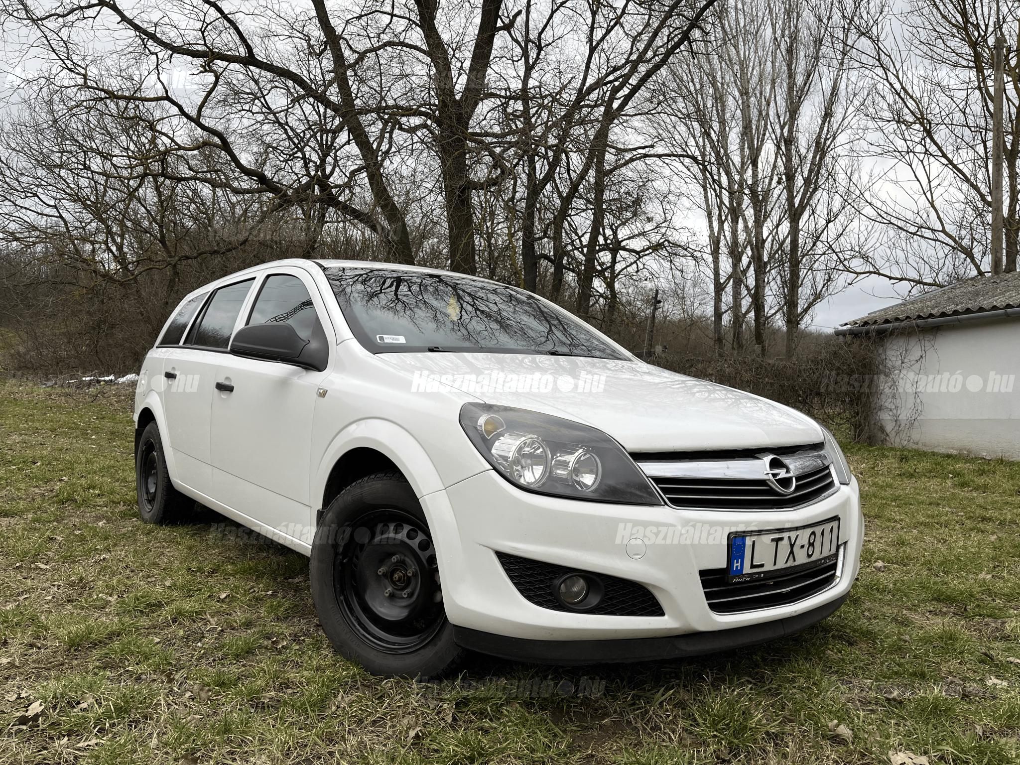 OPEL ASTRA H 2010/10 - 1