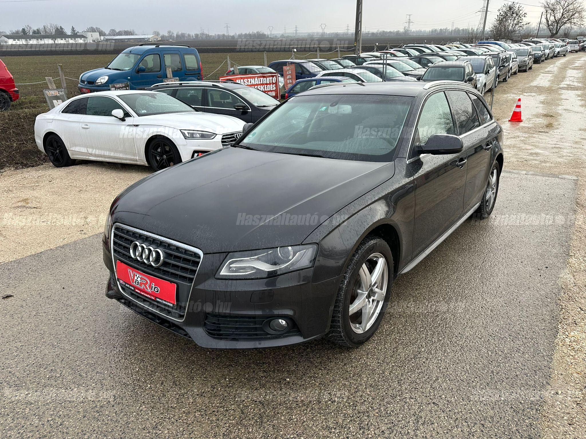 AUDI A4 2010/1 - 1