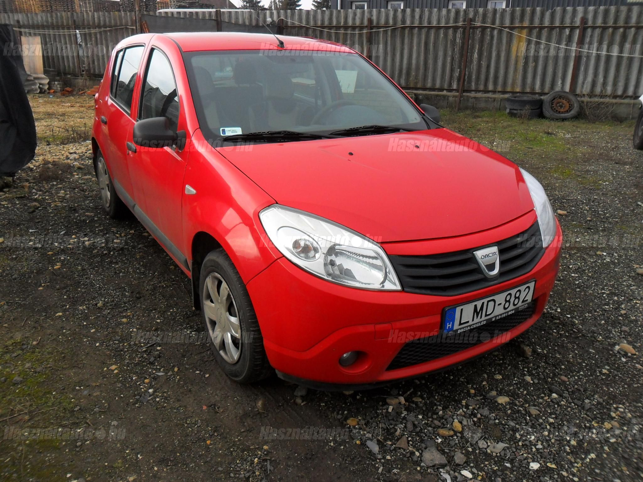 DACIA SANDERO 2009/7 - 1