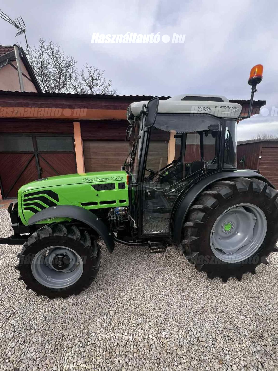 DEUTZ-FAHR 2004 - 1