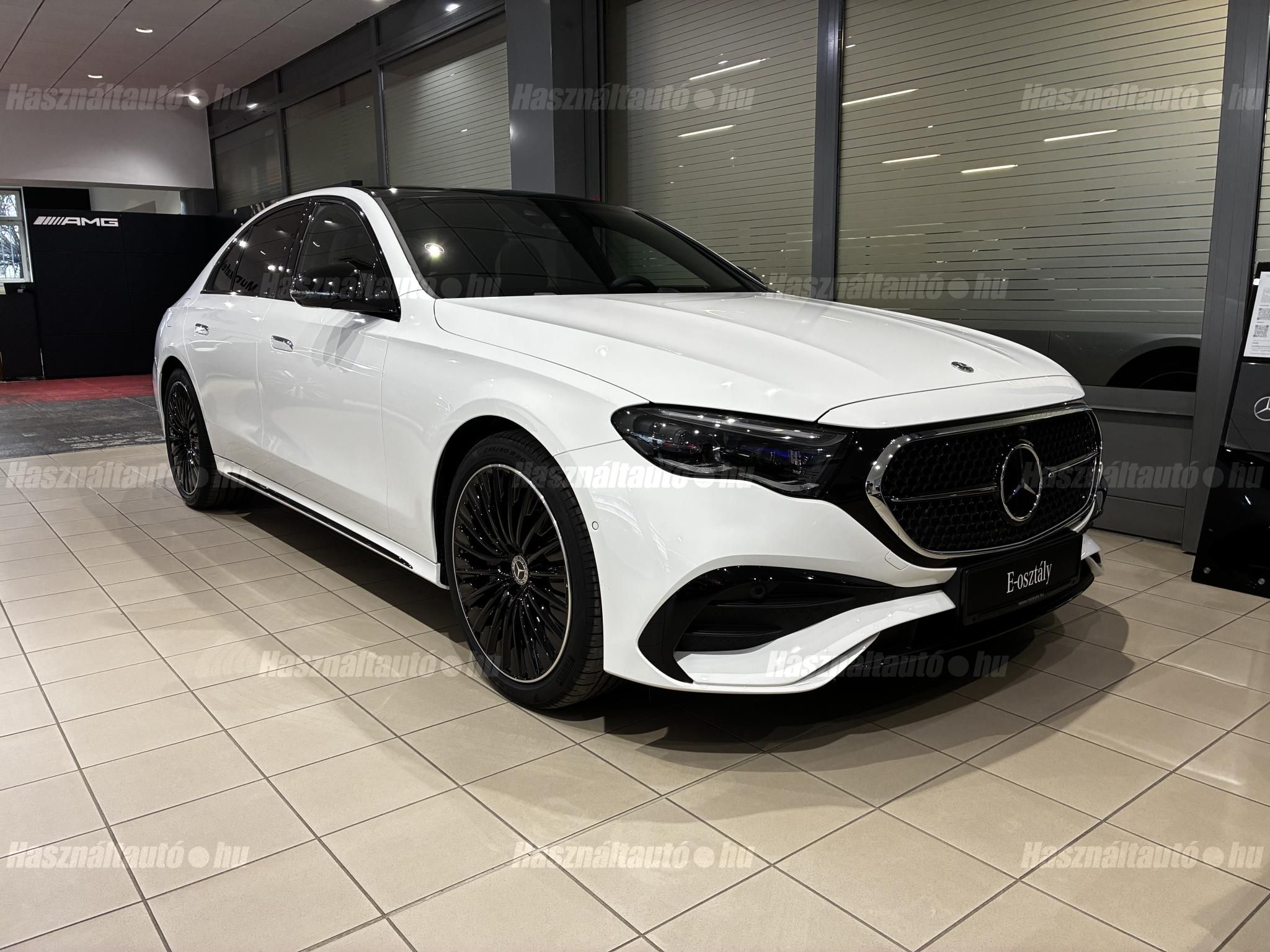 MERCEDES-BENZ E 220 2025/12 - 1