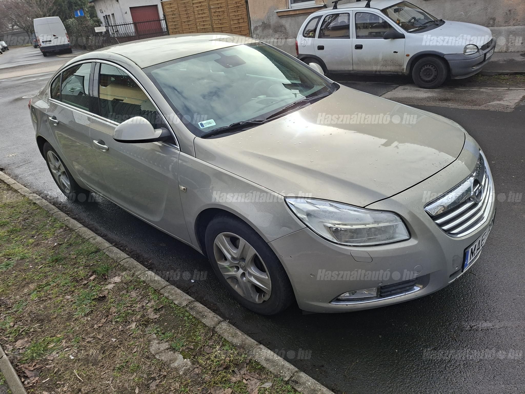 OPEL INSIGNIA 2012/2 - 1