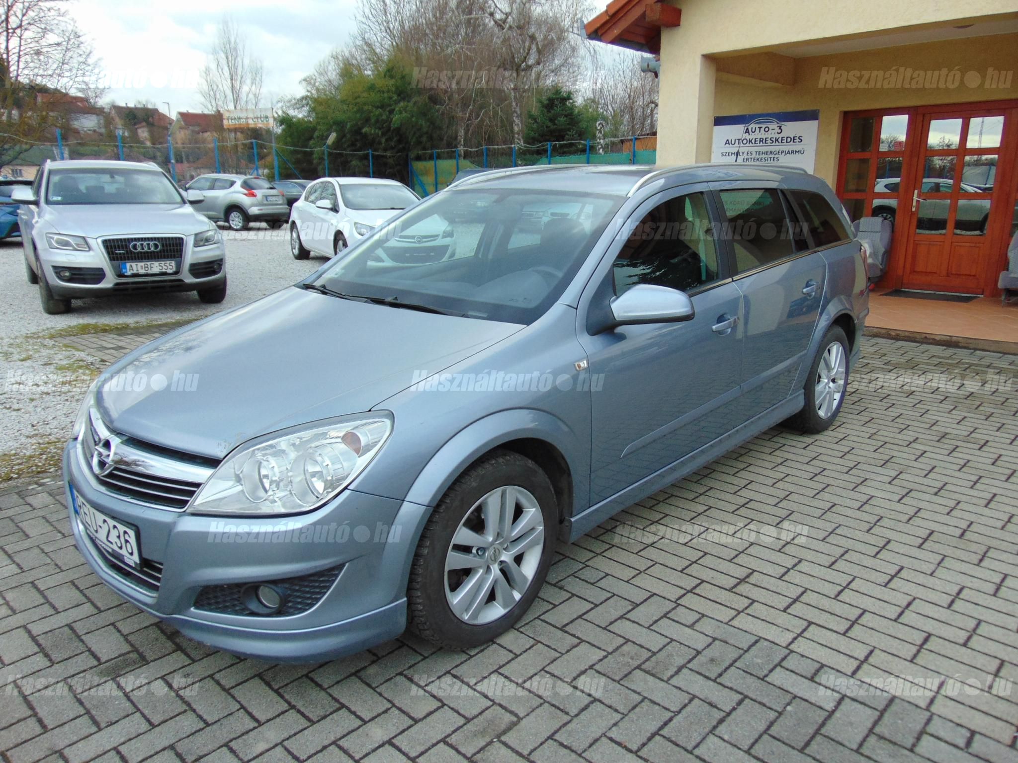 OPEL ASTRA H 2008/4 - 1