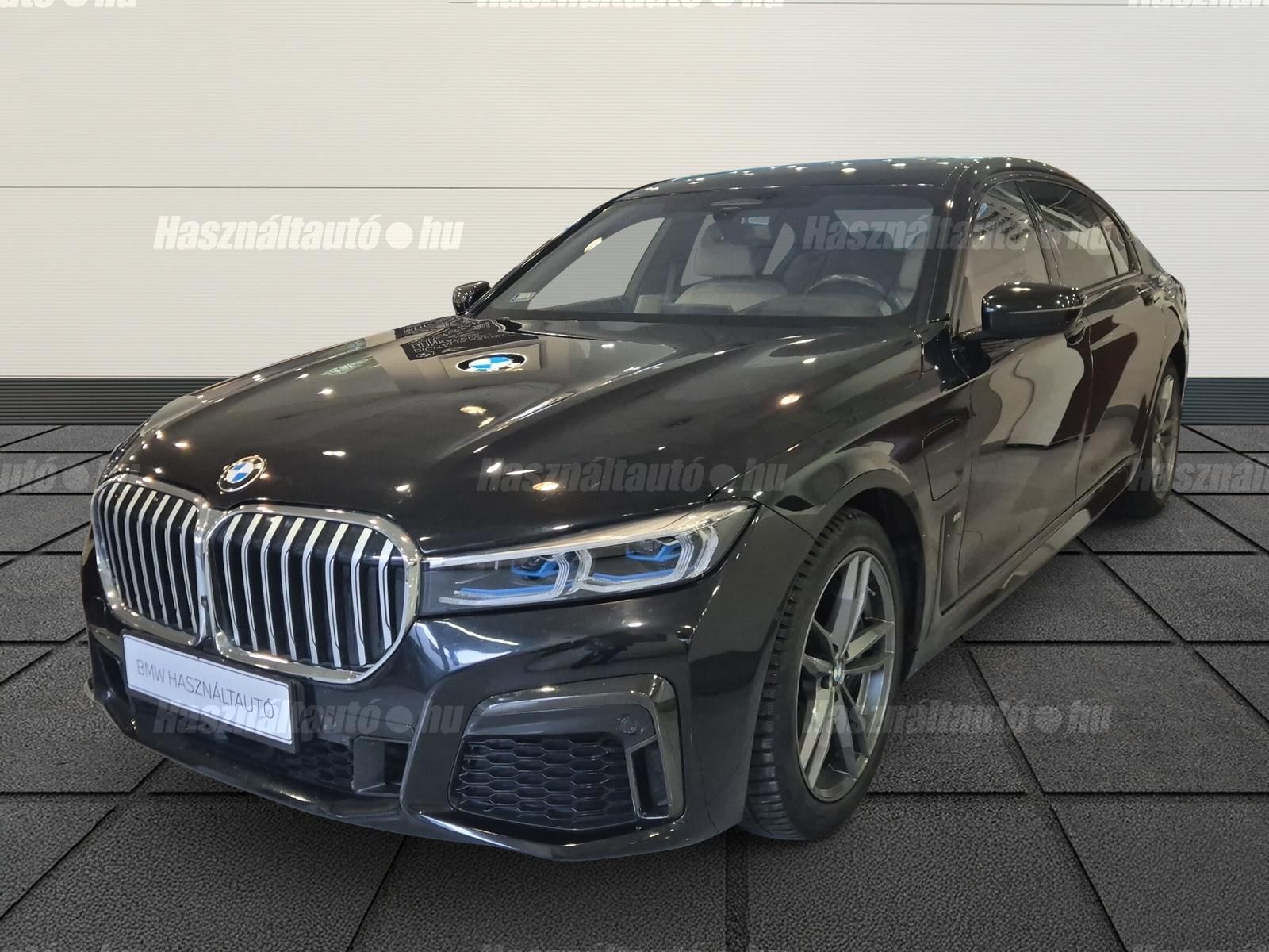 BMW 745 2019/12 - 1