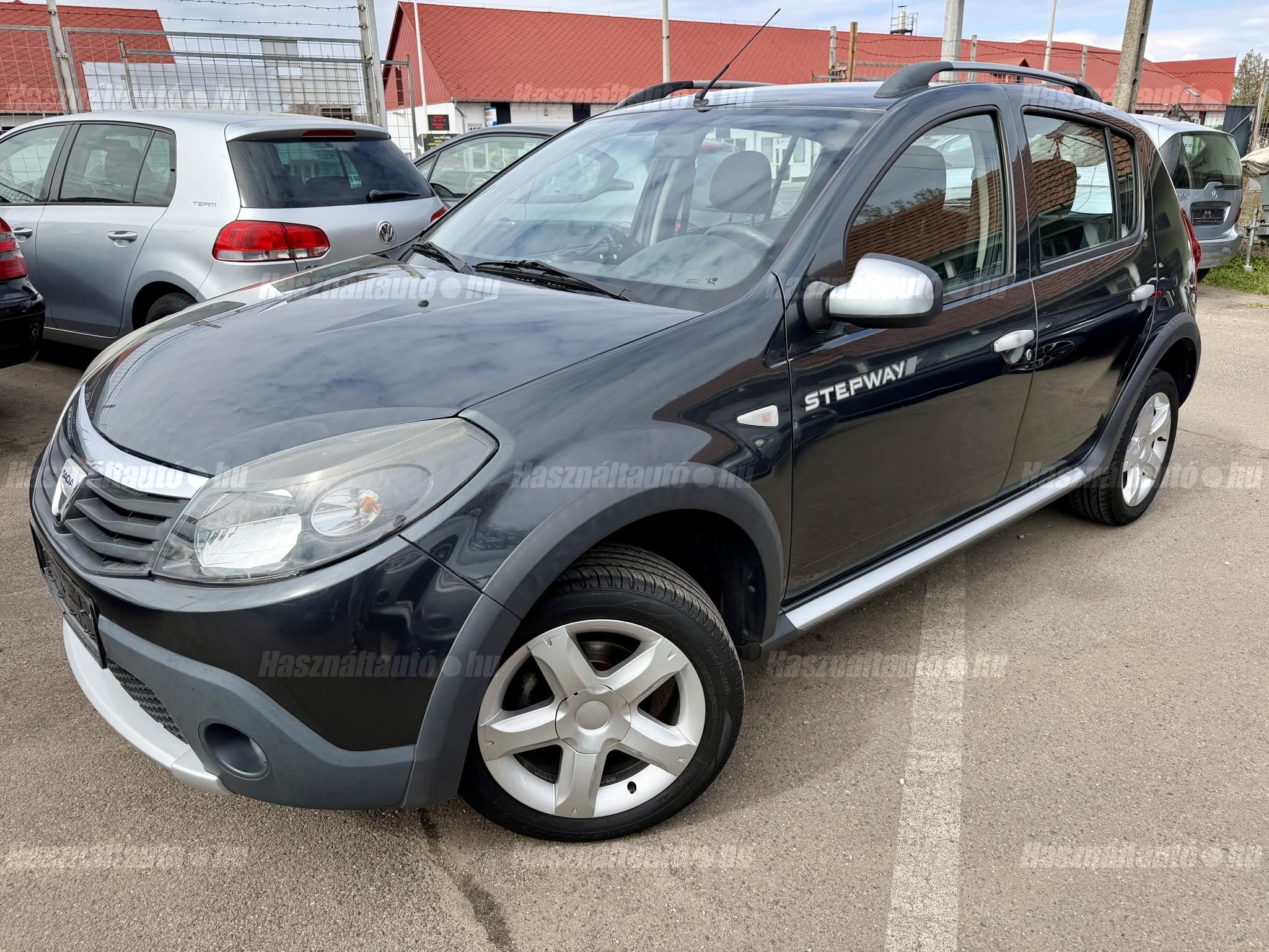 DACIA SANDERO 2010/12 - 1
