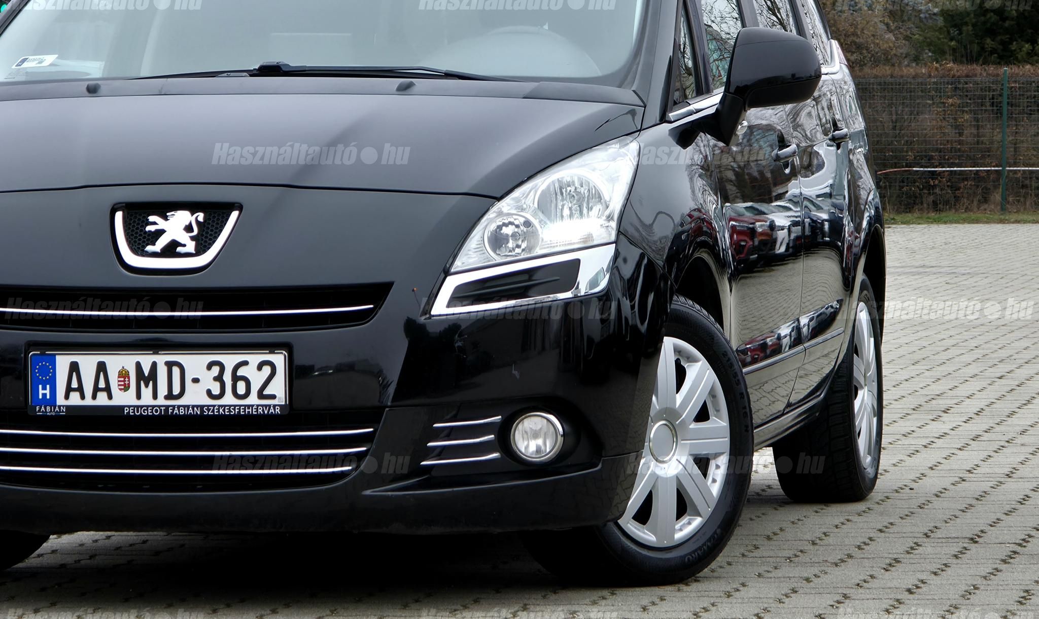 PEUGEOT 5008 2013/4 - 1