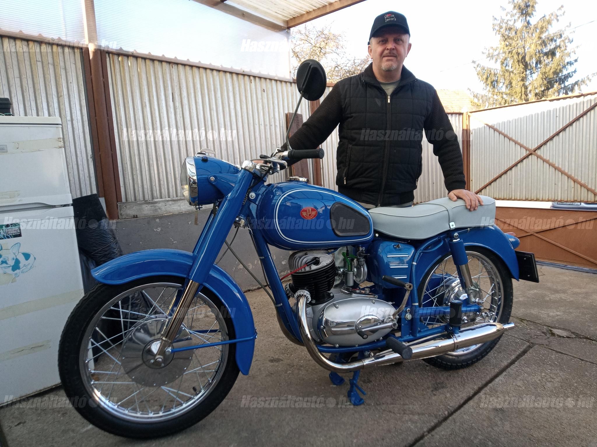 PANNONIA T1 1964 - 1